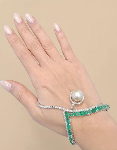 Emerald Trail Palmcuff