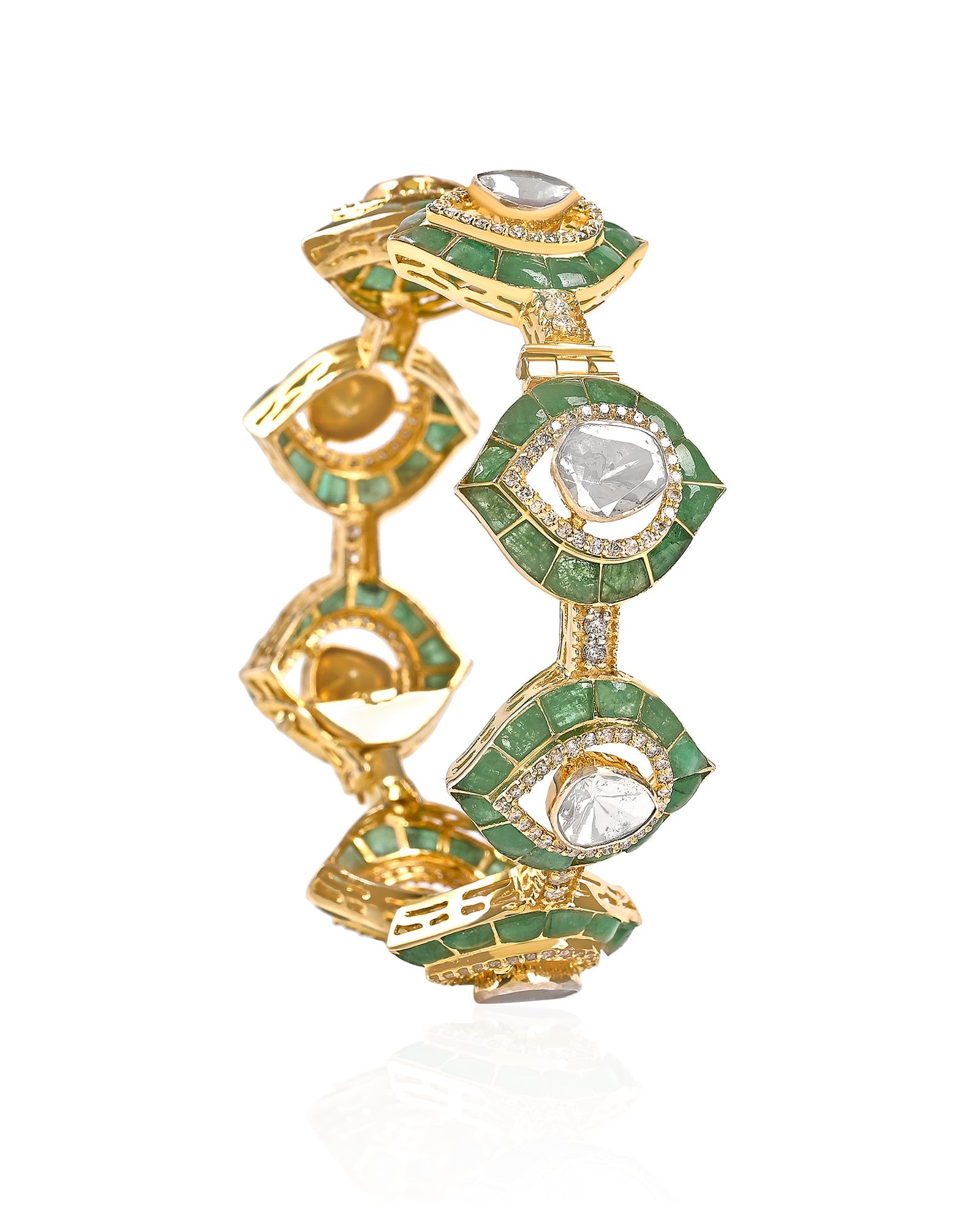 Emerald Treasure Bangle | AMARIS JEWELS | Fine Jewelry 