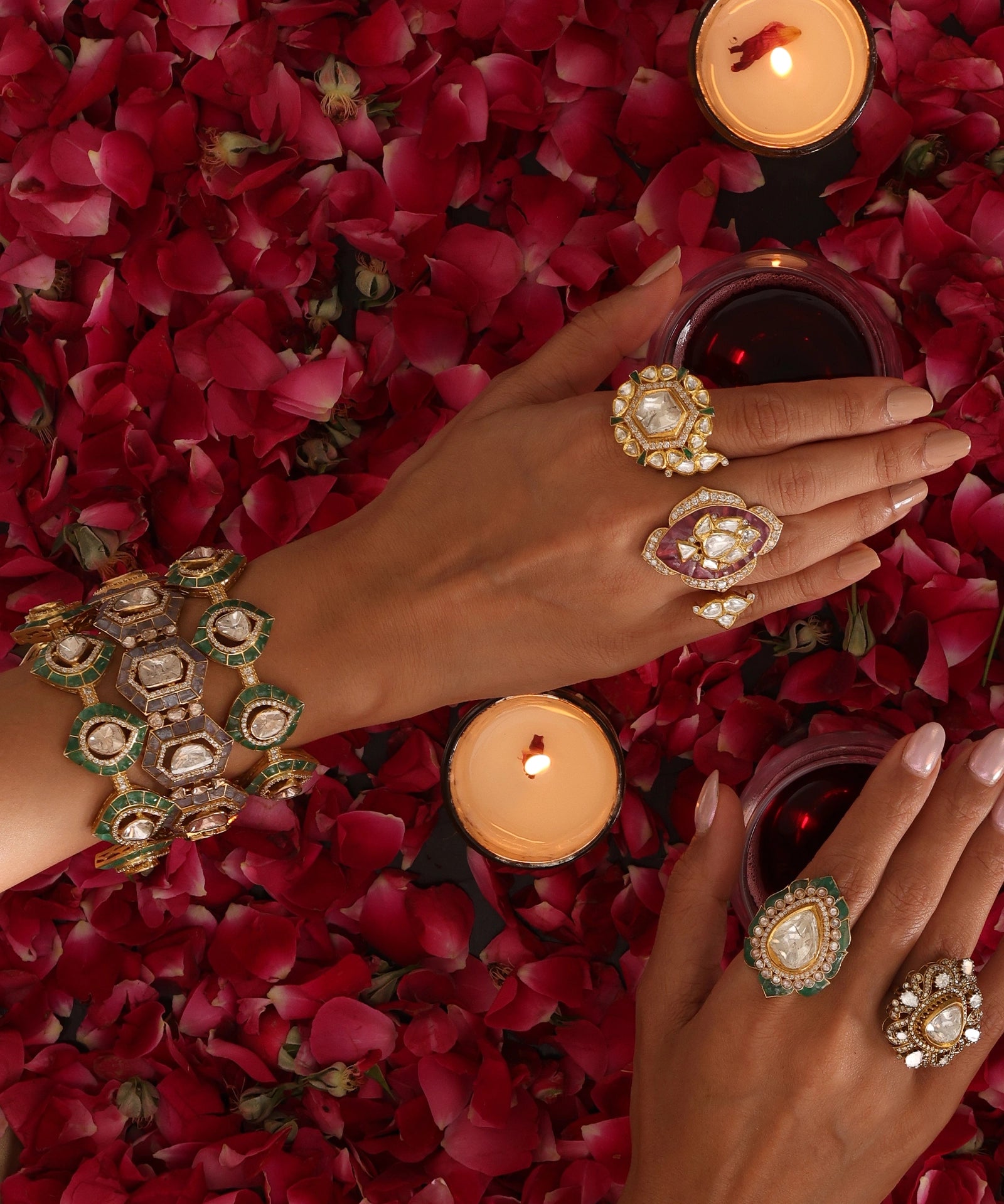 Emerald Treasure Bangle | AMARIS JEWELS | Fine Jewelry 