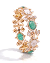 Emerald bagh bangle | AMARIS JEWELS | Fine Jewelry