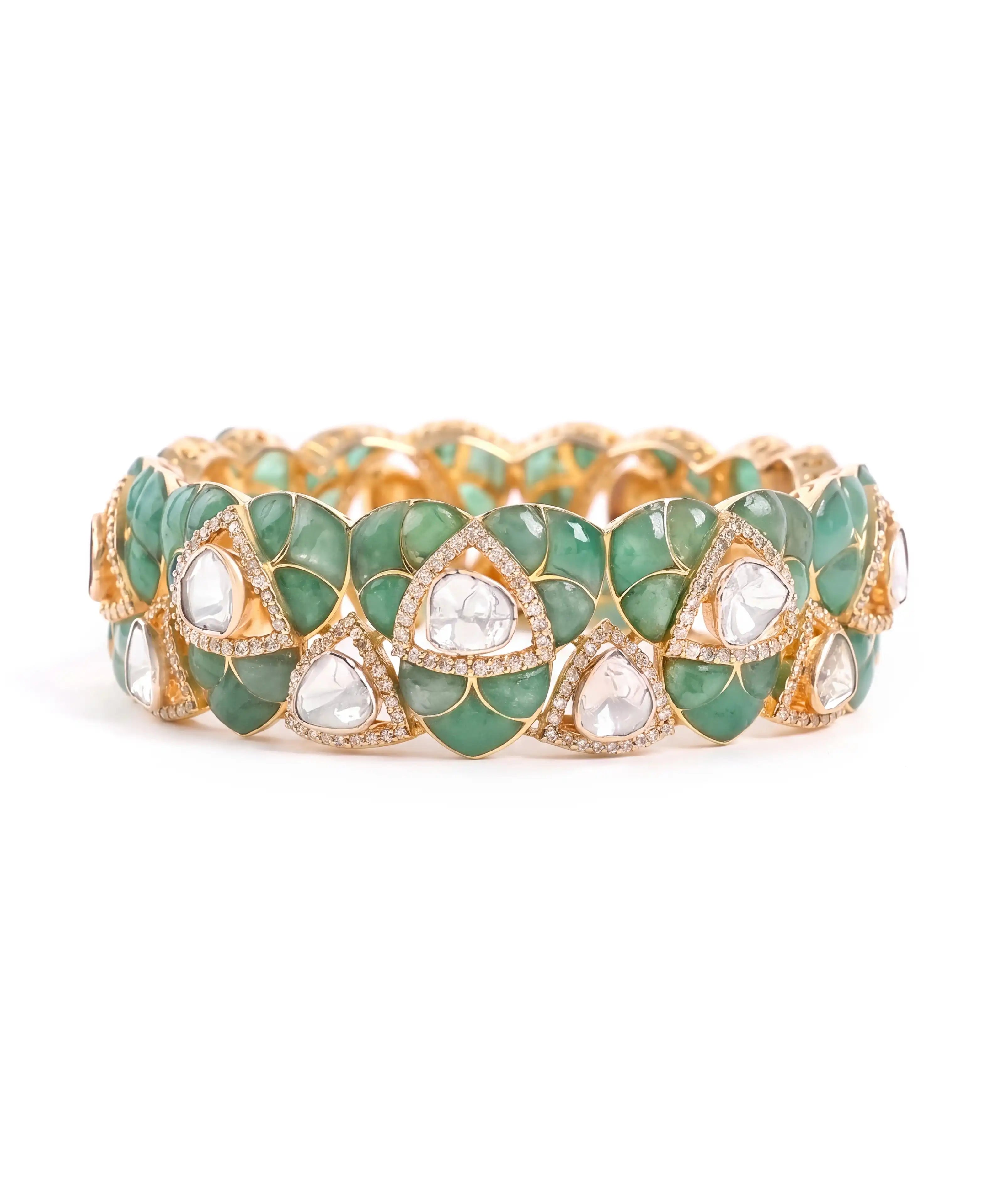 Emerald_OTT_bangle_1_copy.webp