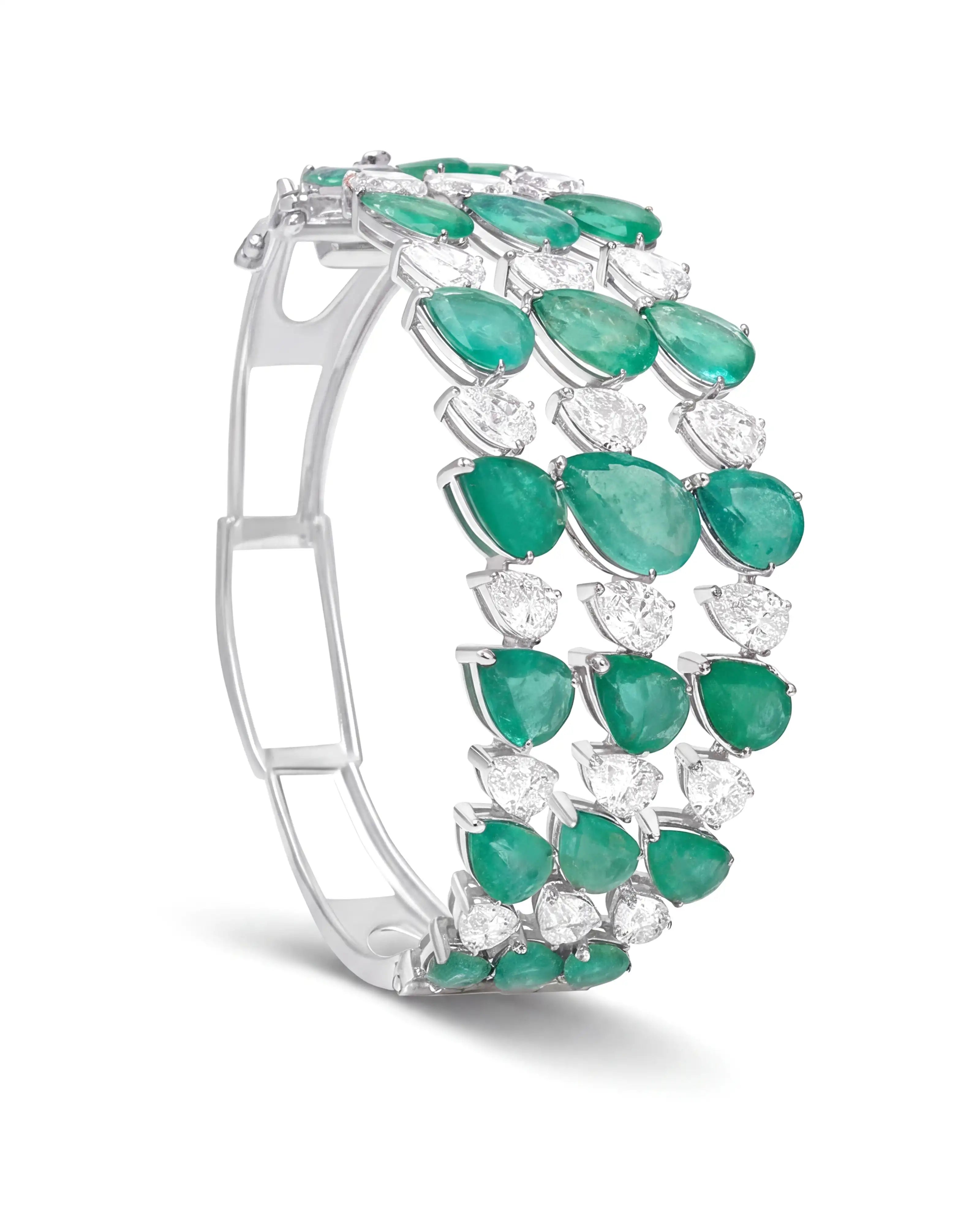 Emerald Raindrop Cuff
