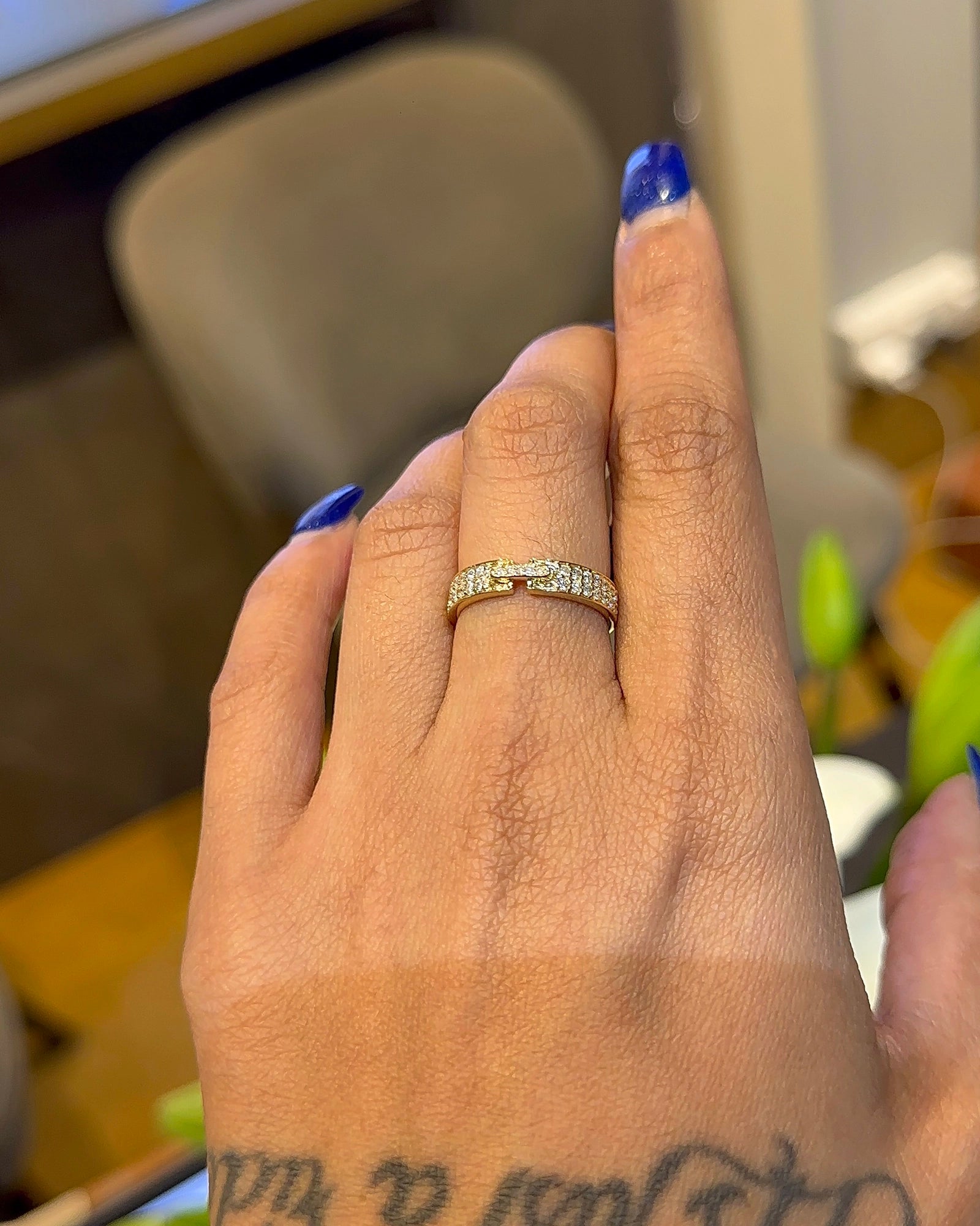 Everyday Glow Ring | AMARIS JEWELS | Fine Jewelry 