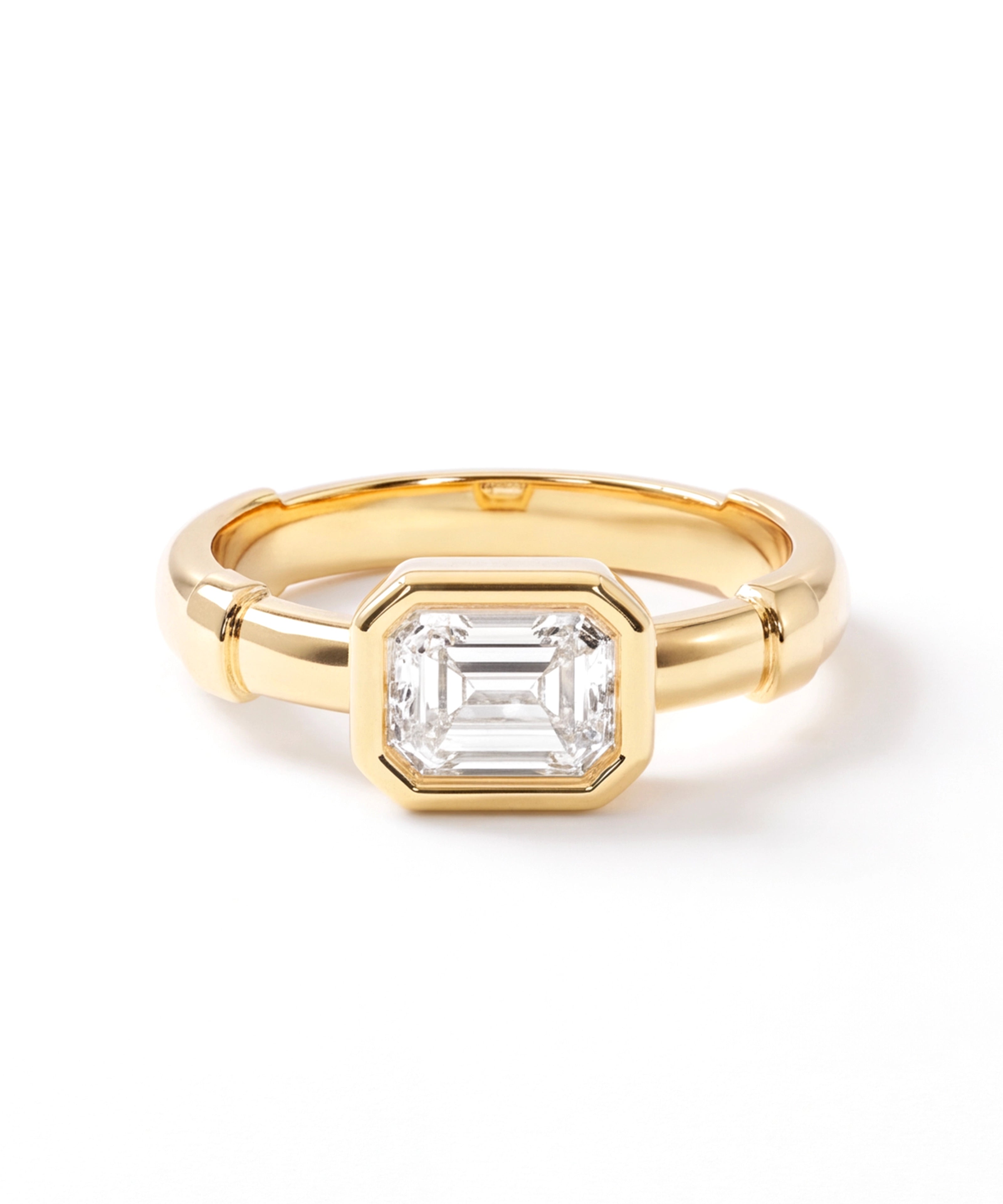 Facet Pause Ring | AMARIS JEWELS | Fine Jewelry
