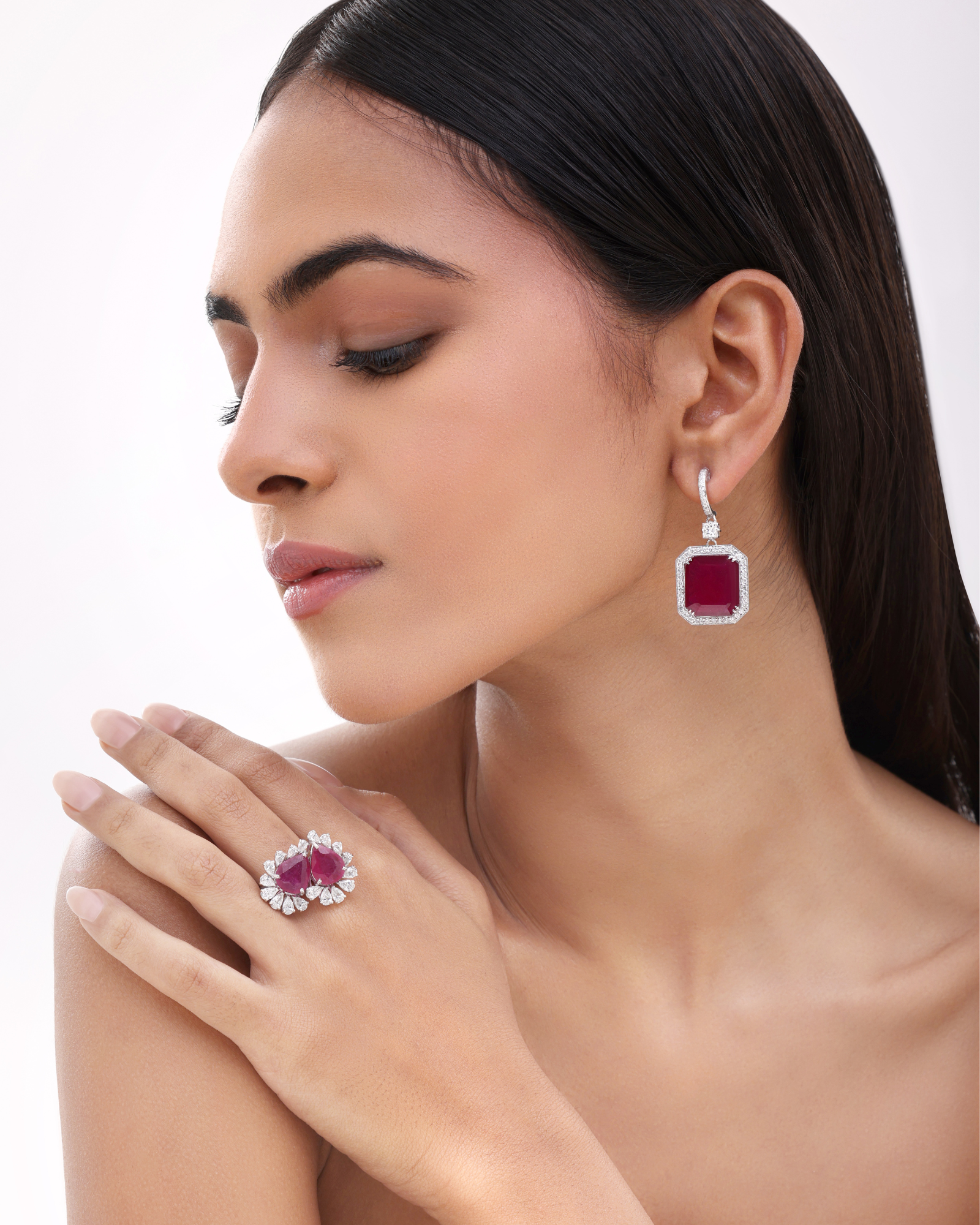 Fifth Avenue Ring | AMARIS JEWELS | Fine Jewelry 