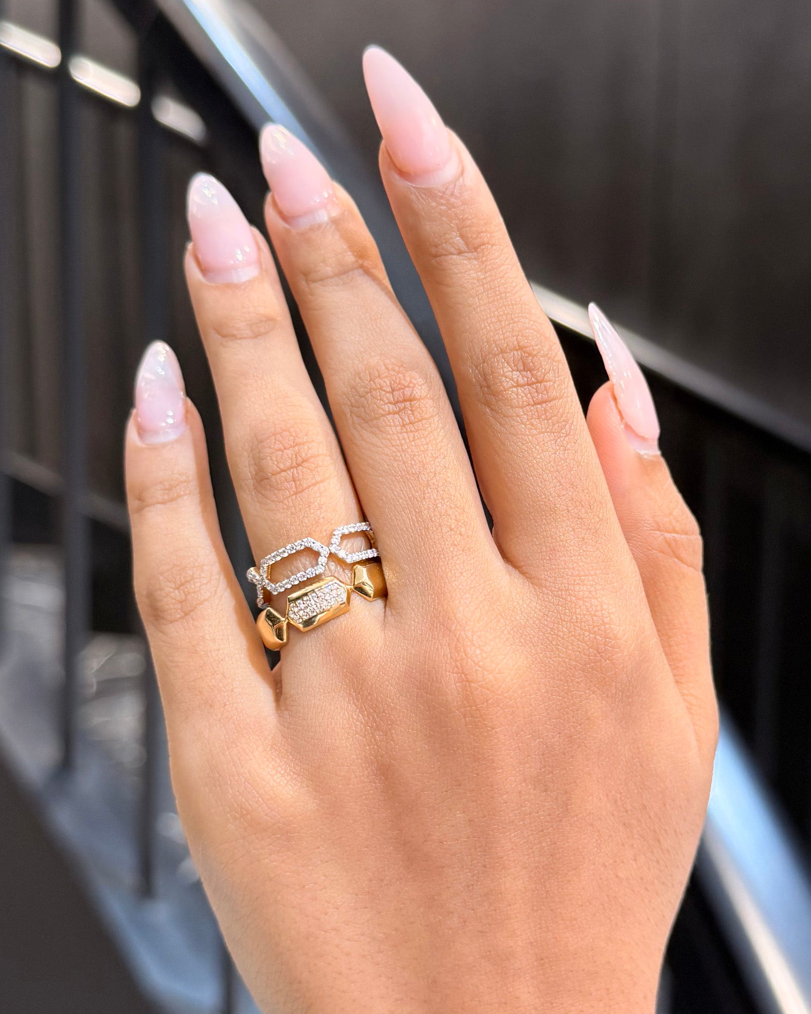 Flex Infinity Ring | AMARIS JEWELS | Fine Jewelry