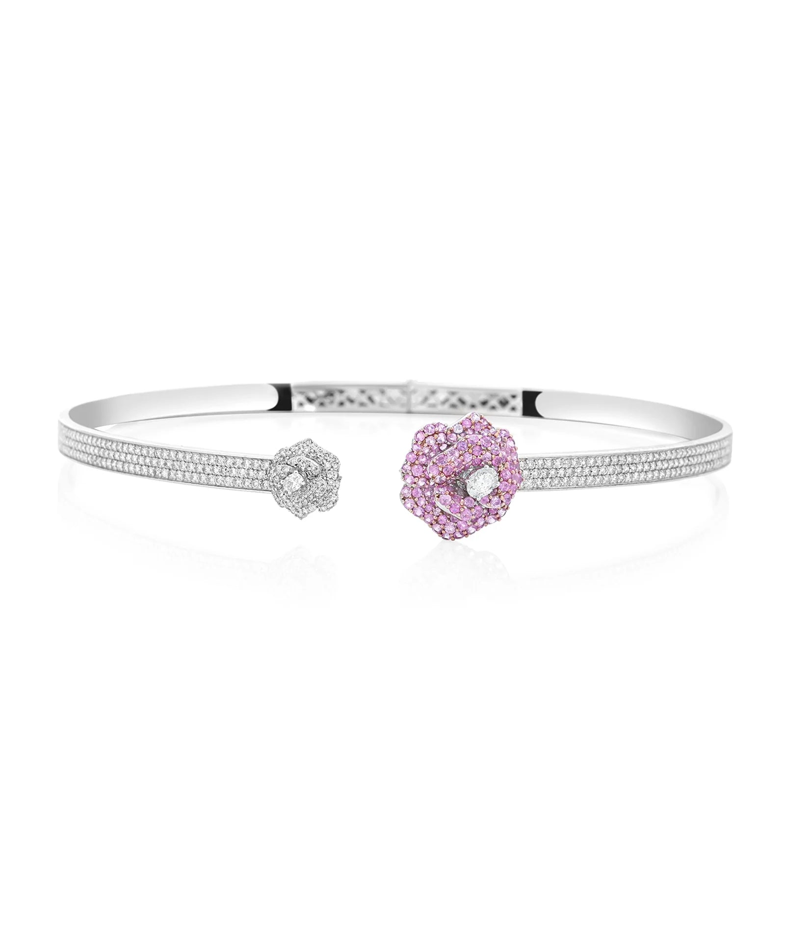 Flower Power Torque | AMARIS JEWELS | Fine Jewelry 