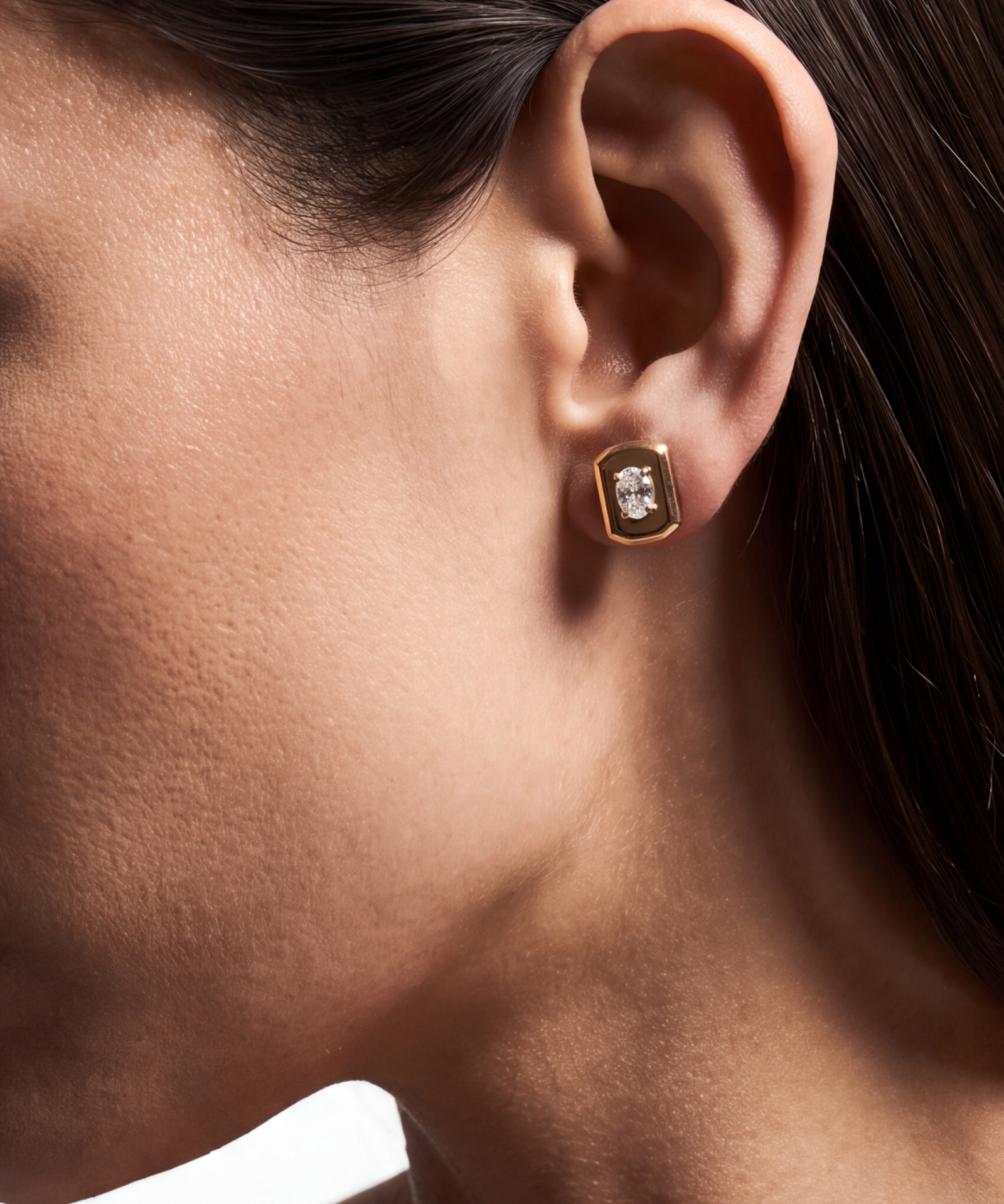 Frame It Studs | AMARIS JEWELS | Fine Jewelry