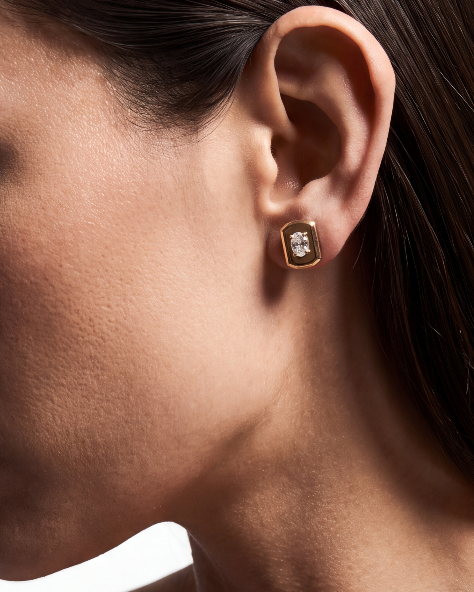 Frame It Studs | AMARIS JEWELS | Fine Jewelry