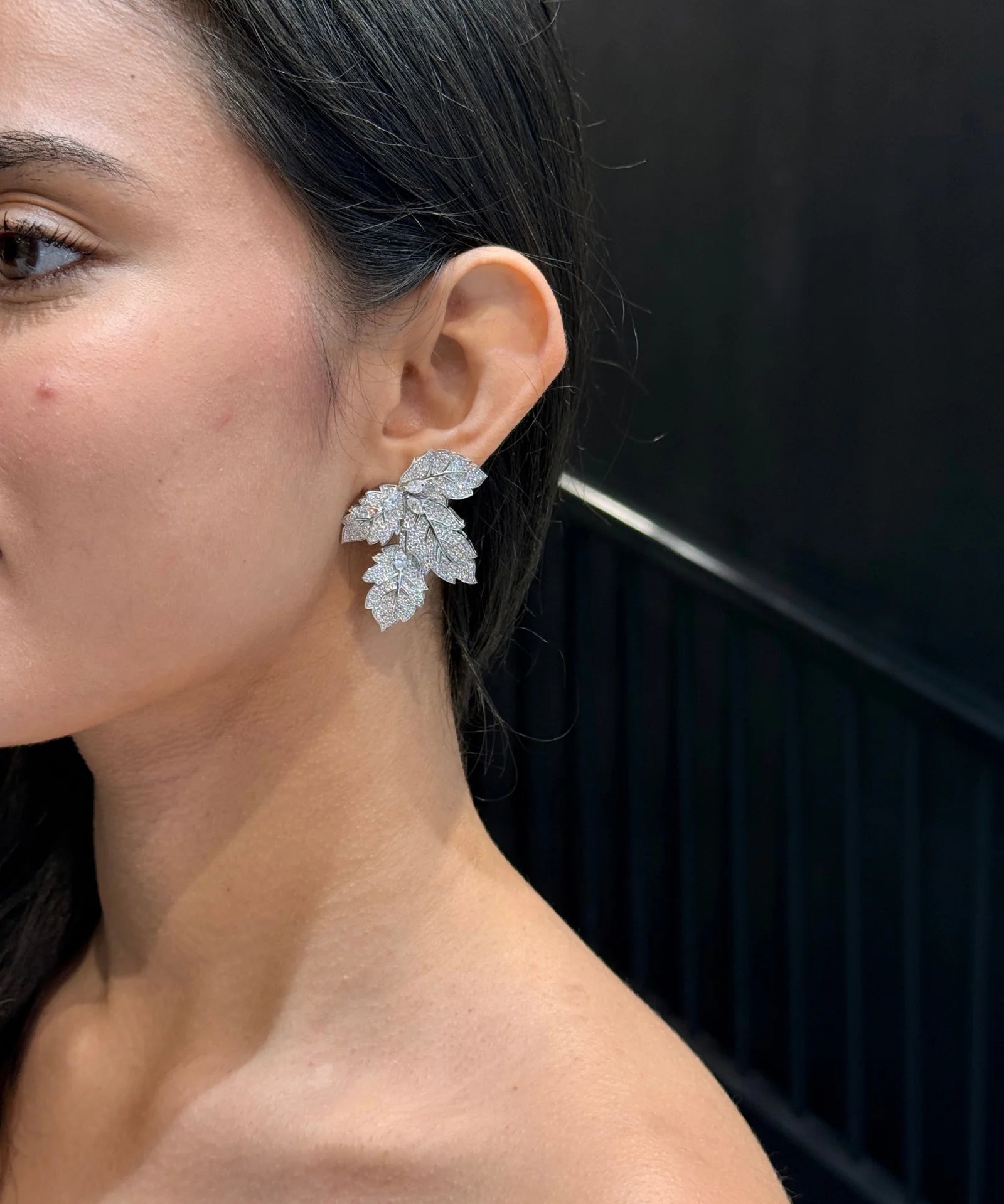 Frondé Leaf Studs | AMARIS JEWELS | Fine Jewelry
