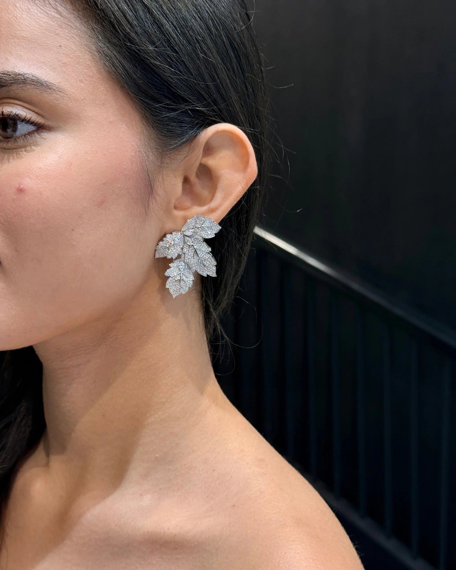 Frondé Leaf Studs | AMARIS JEWELS | Fine Jewelry