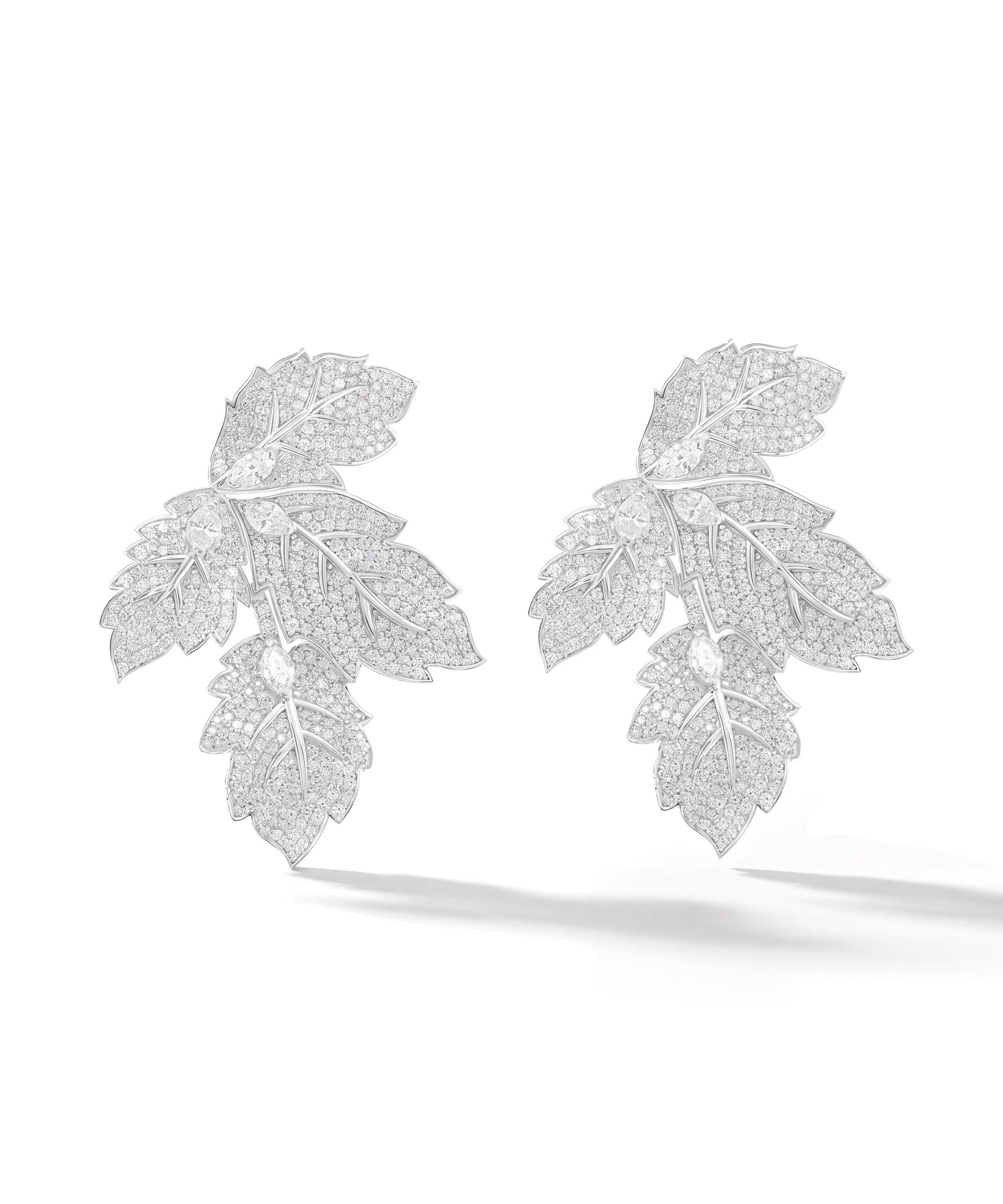 Frondé Leaf Studs | AMARIS JEWELS | Fine Jewelry