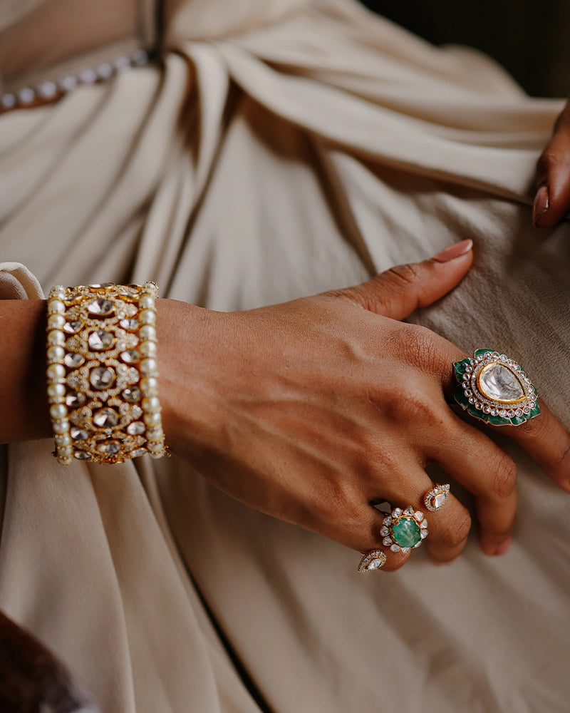 Golden Lace Bracelet | AMARIS JEWELS | Fine Jewelry 