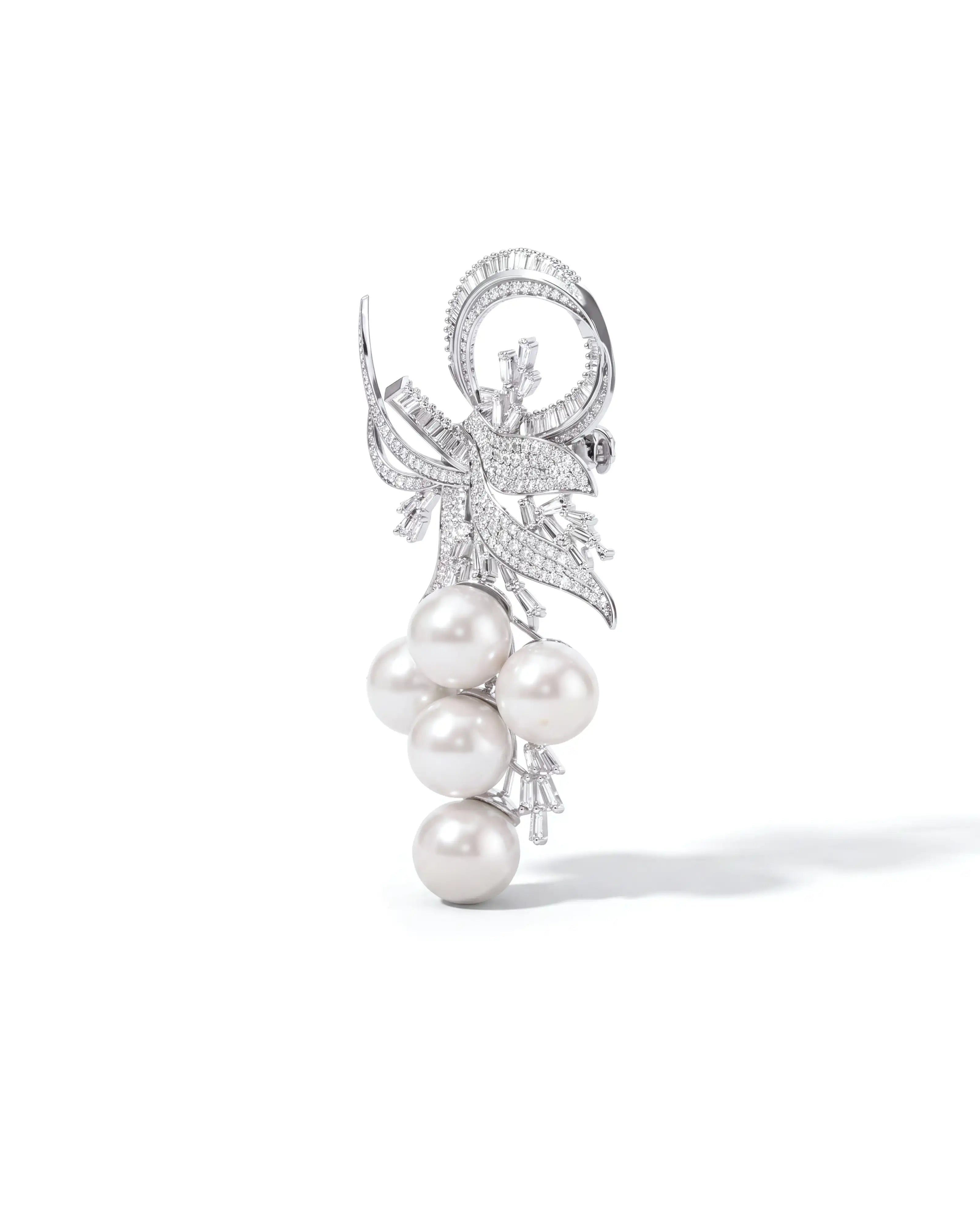 Grapevine Brooch | AMARIS JEWELS | Fine Jewelry
