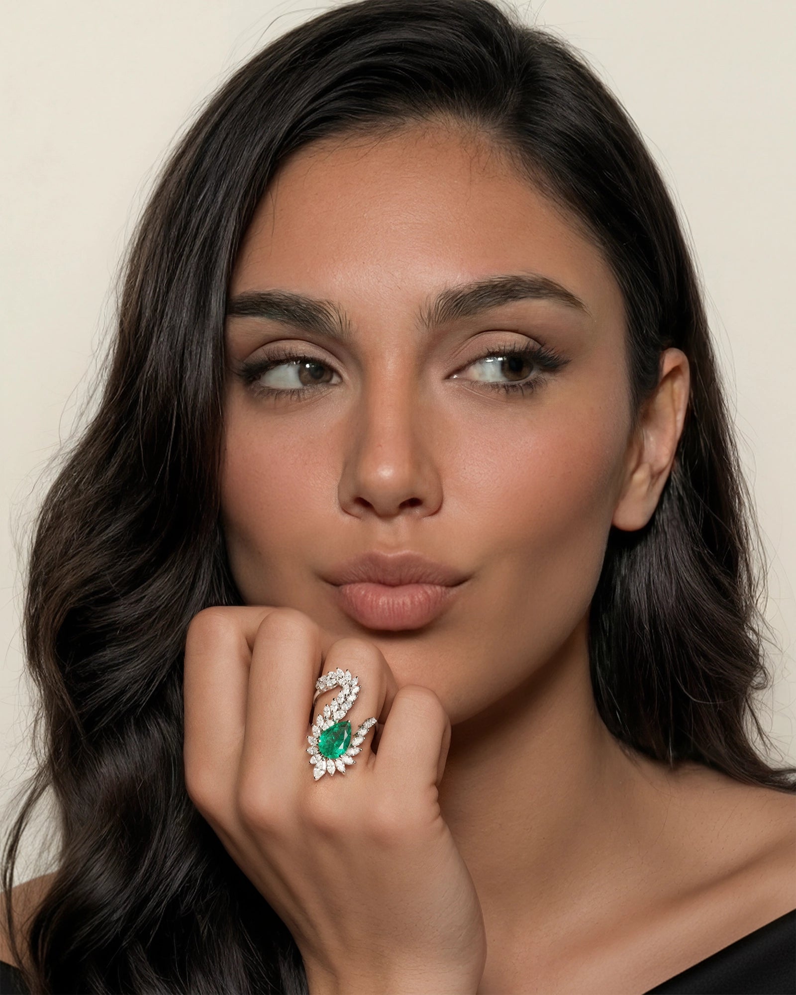 Green With Envy Ring | AMARIS JEWELS | Fine Jewelry 