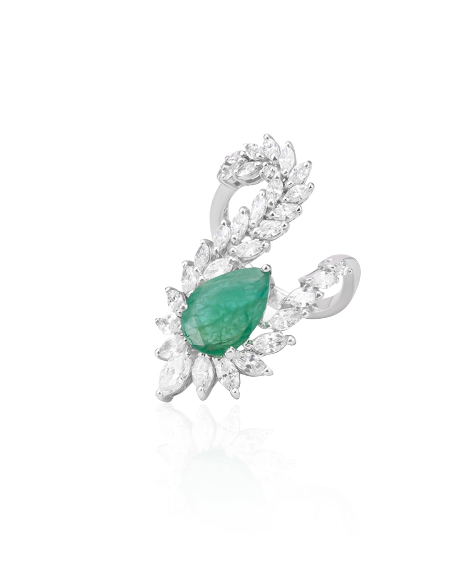 Green With Envy Ring | AMARIS JEWELS | Fine Jewelry 