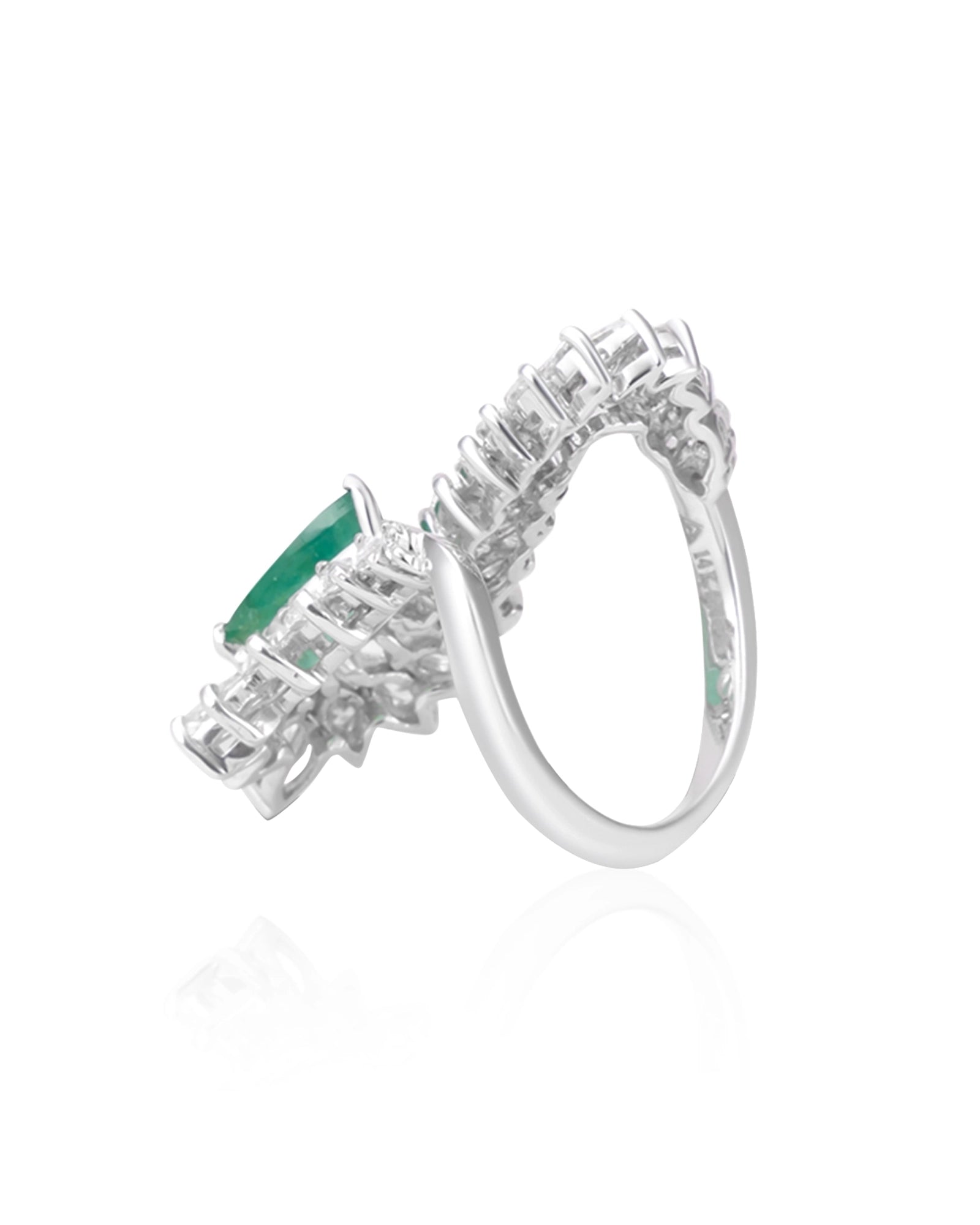 Green With Envy Ring | AMARIS JEWELS | Fine Jewelry 