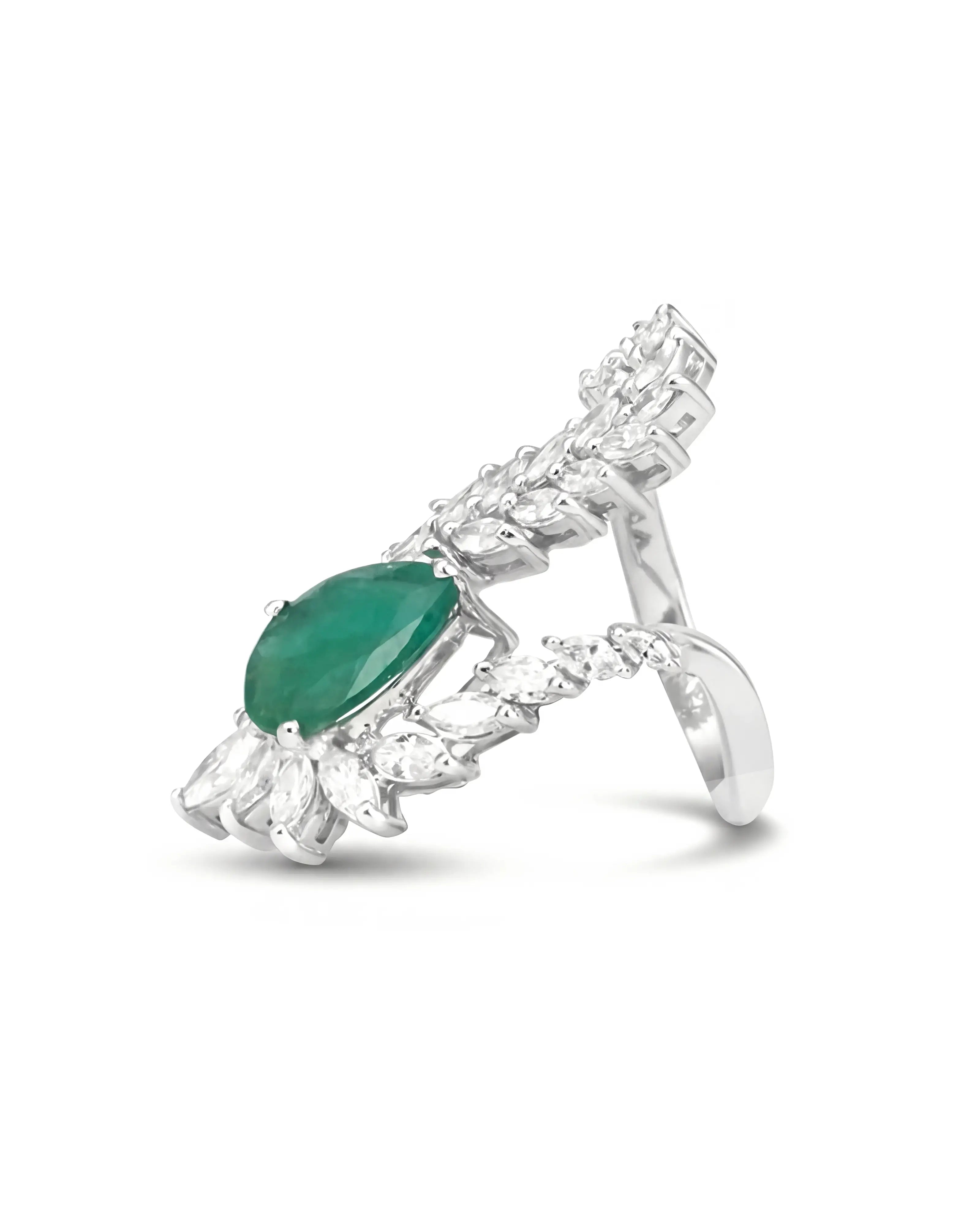 Green With Envy Ring | AMARIS JEWELS | Fine Jewelry
