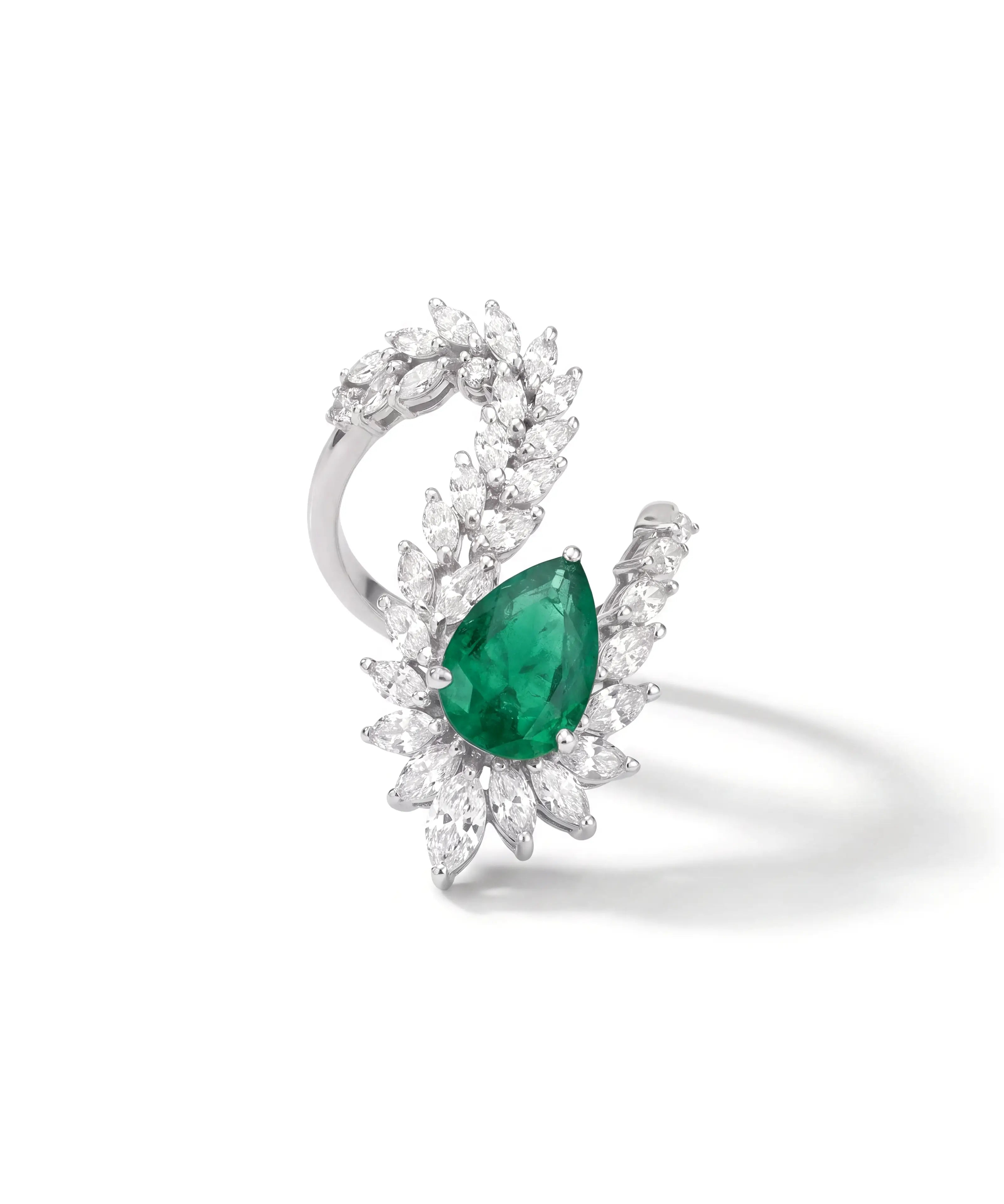 Green With Envy Ring | AMARIS JEWELS | Fine Jewelry