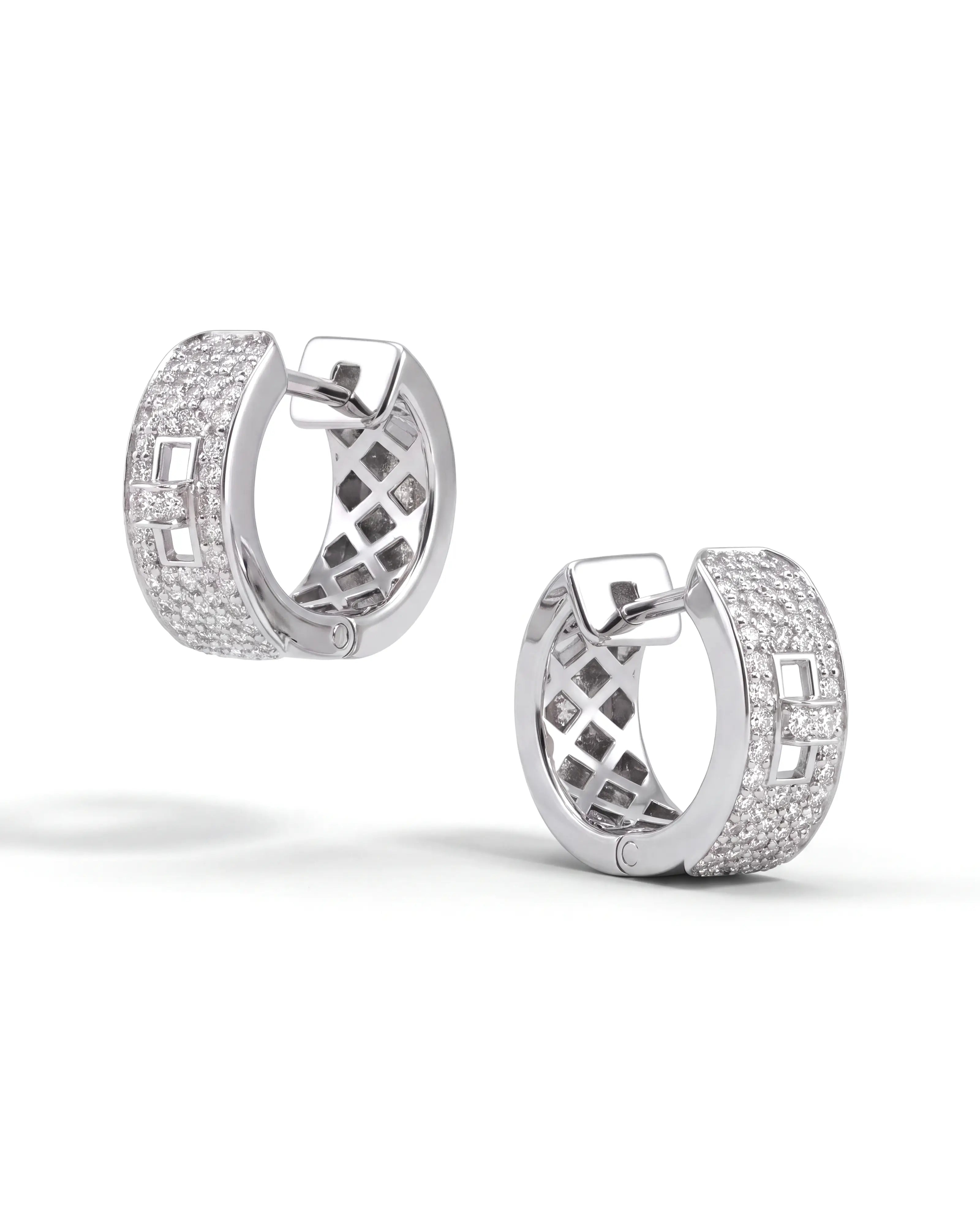 Gridlock Diamond Earrings | AMARIS JEWELS | Fine Jewelry