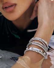 Hardware 2.0 White Gold Bracelet | AMARIS JEWELS | Fine Jewelry 