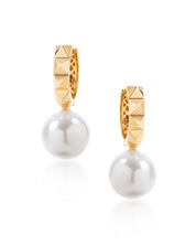 Hardware Pearl Drops | AMARIS JEWELS | Fine Jewelry 