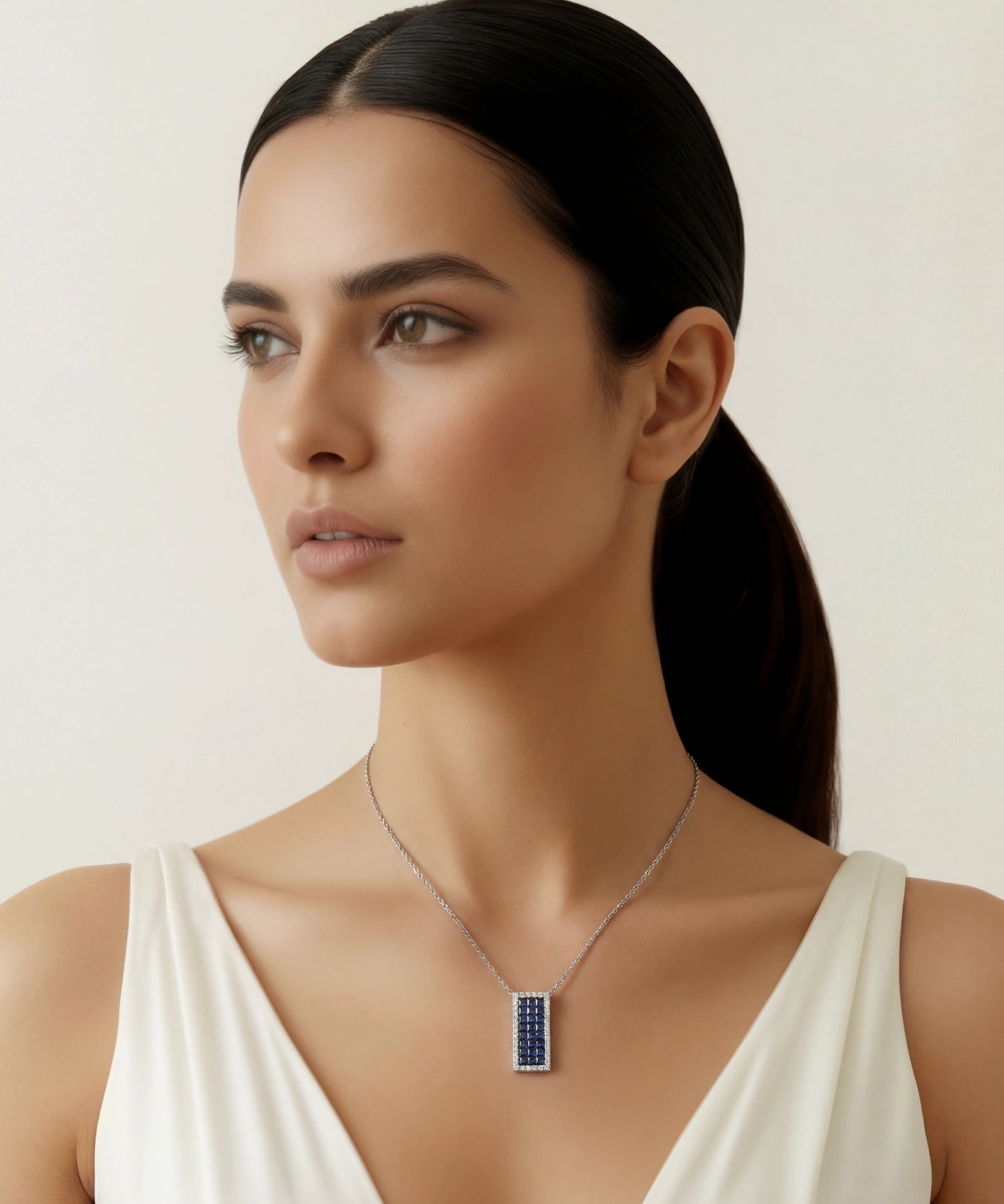 Haute In Blue Pendant | AMARIS JEWELS | Fine Jewelry 