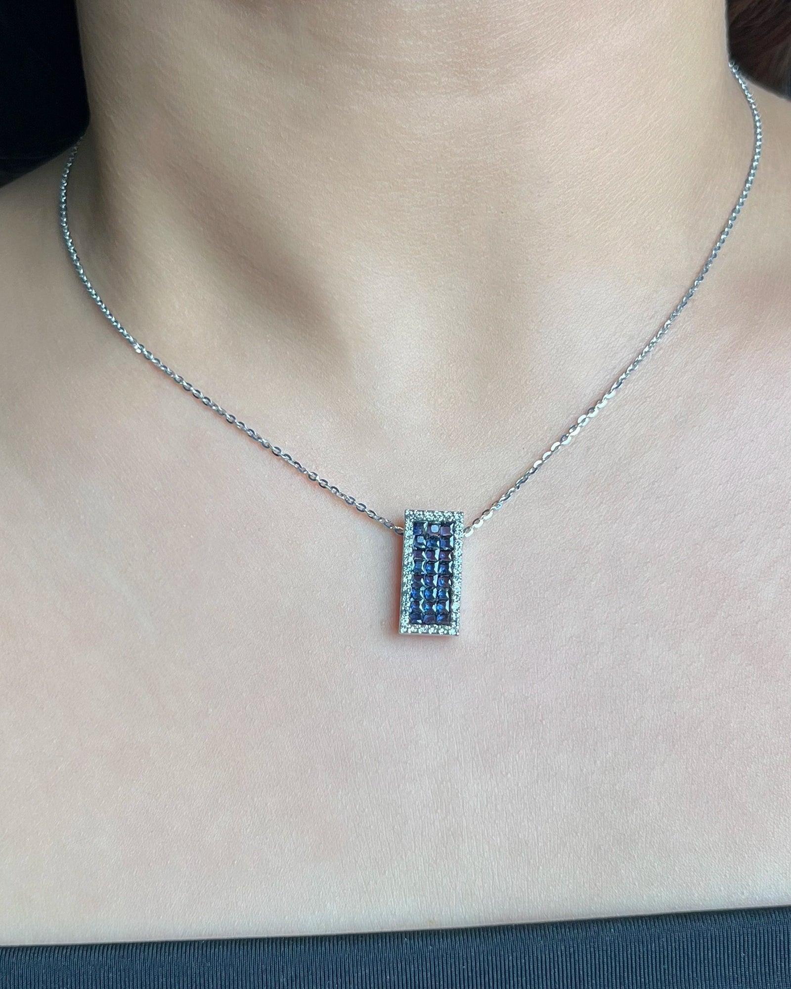 Haute In Blue Pendant | AMARIS JEWELS | Fine Jewelry 