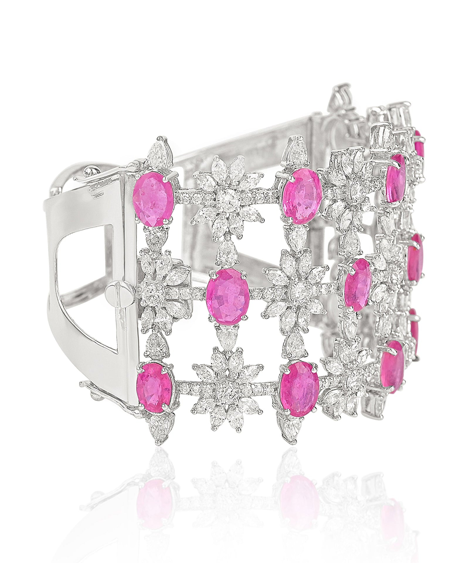 Haute in Rubies Cuff | AMARIS JEWELS | Fine Jewelry 
