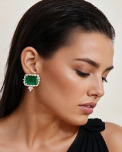 Hepburn Halo Studs | AMARIS JEWELS | Fine Jewelry 
