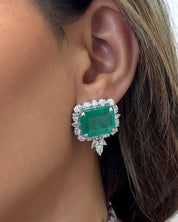 Hepburn Halo Studs | AMARIS JEWELS | Fine Jewelry 