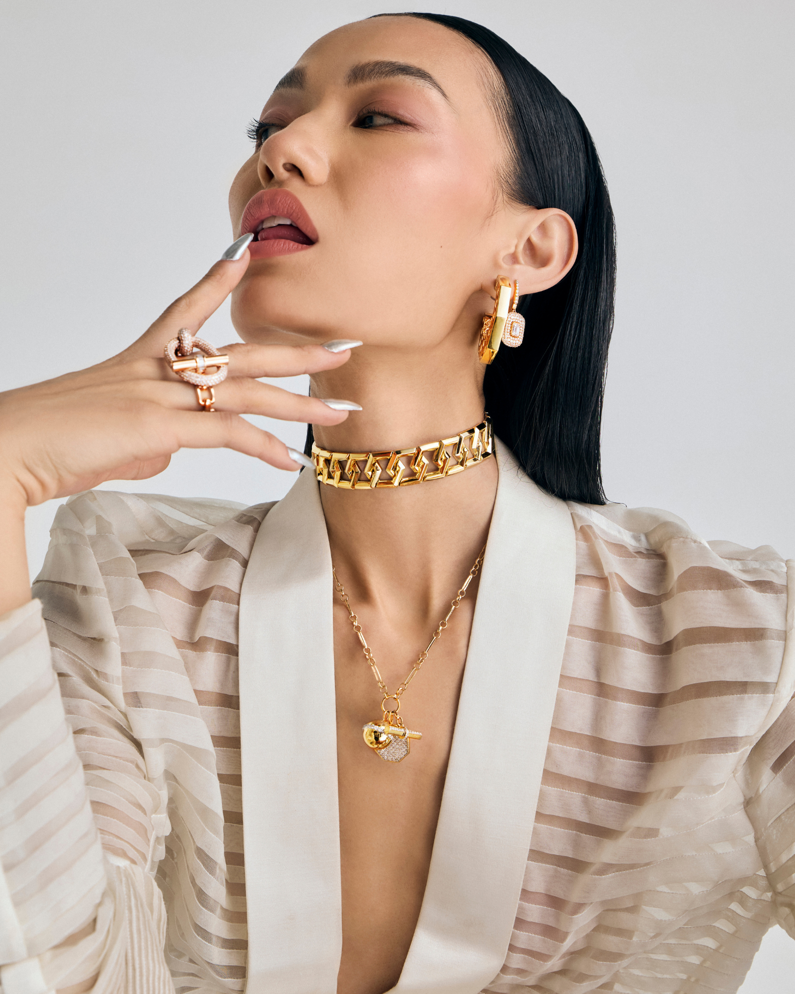 Hexa Chain Link Choker | AMARIS JEWELS | Fine Jewelry 