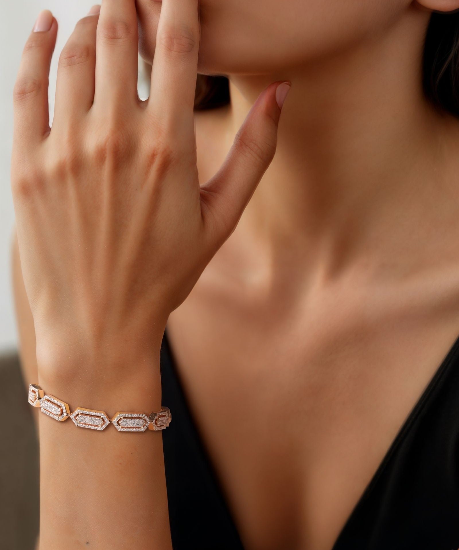 Hexa Flex Tennis Bracelet | AMARIS JEWELS | Fine Jewelry 