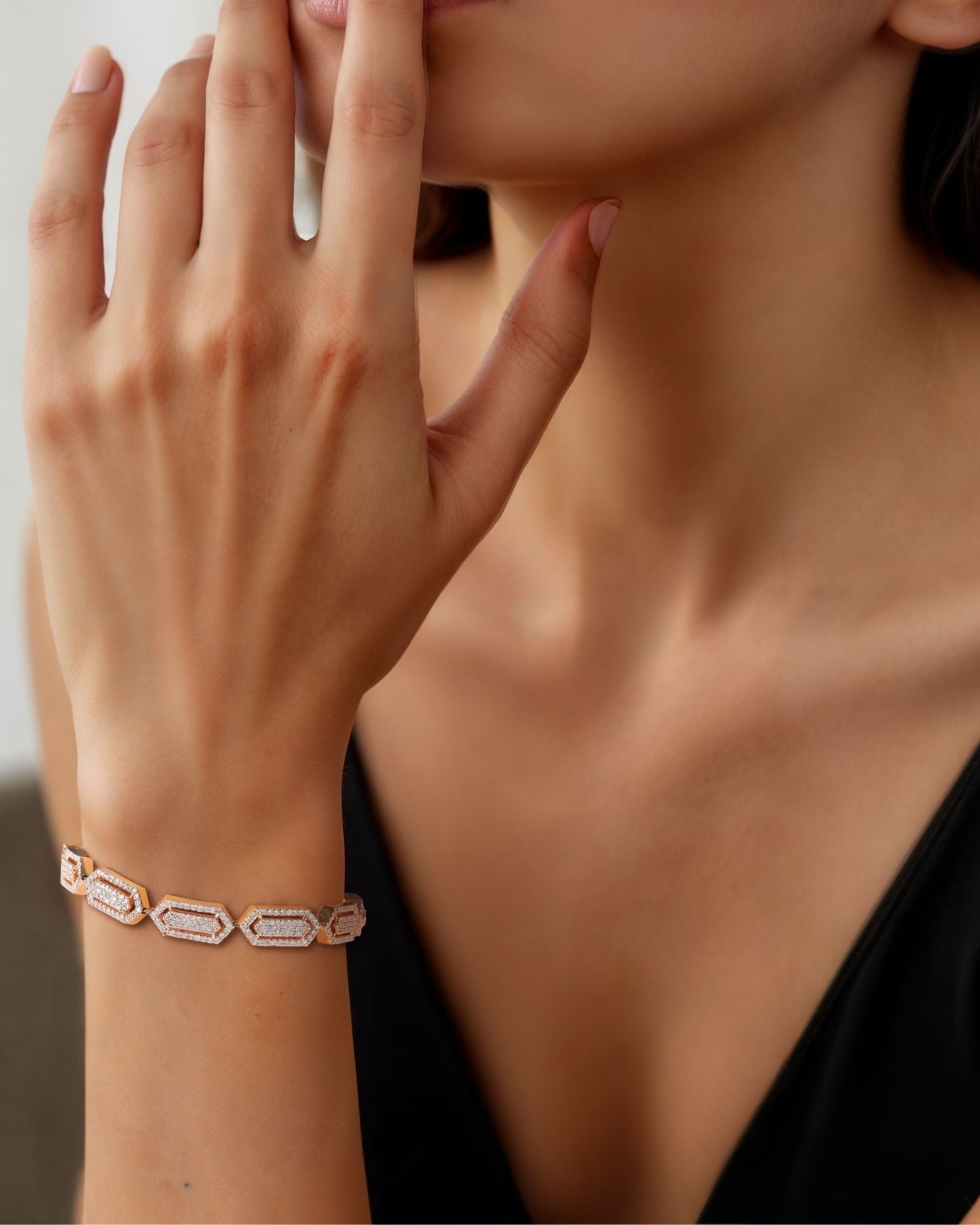 Hexa Flex Tennis Bracelet | AMARIS JEWELS | Fine Jewelry 