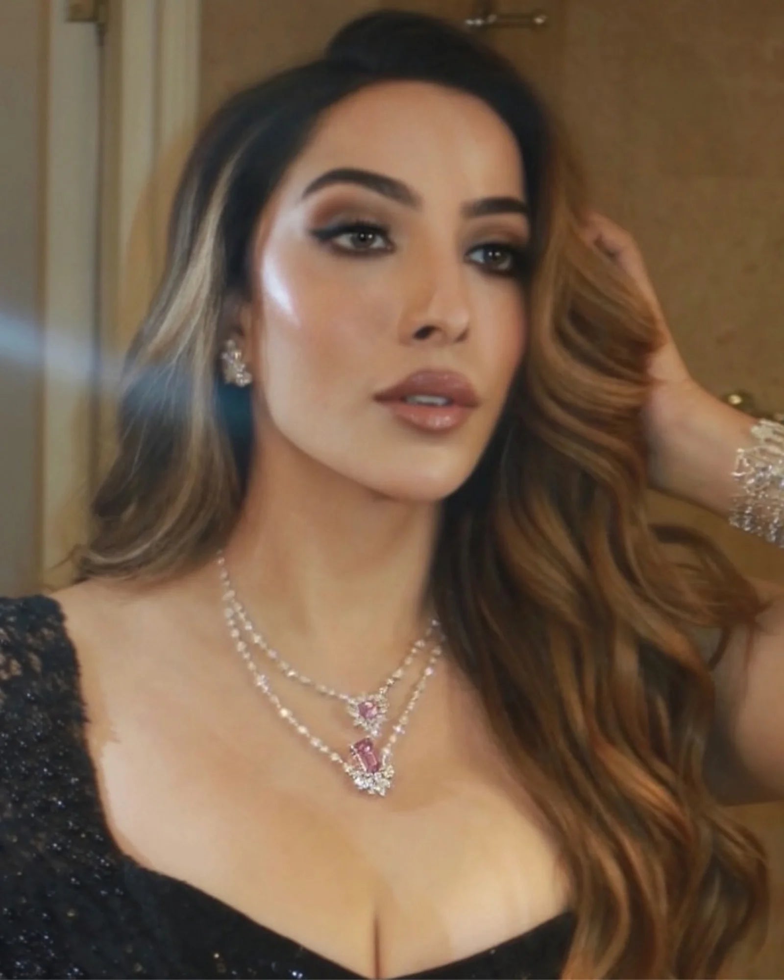Iced Bloom Necklace | AMARIS JEWELS | Fine Jewelry