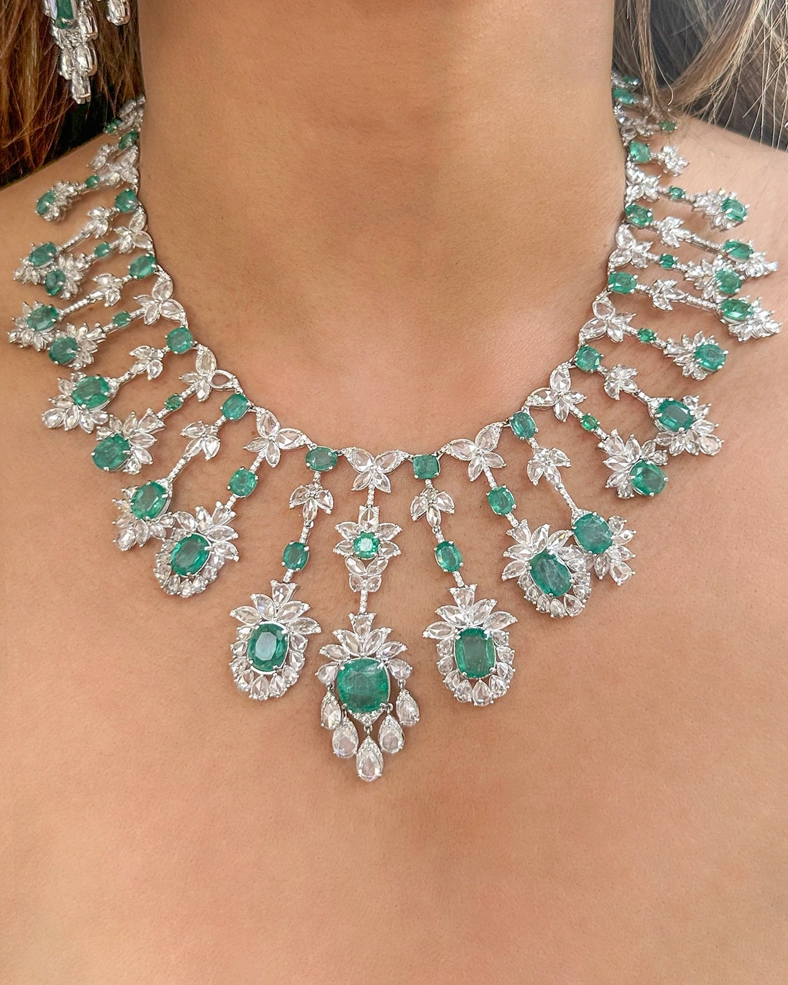 In Full Bloom Necklace | AMARIS JEWELS | Fine Jewelry 