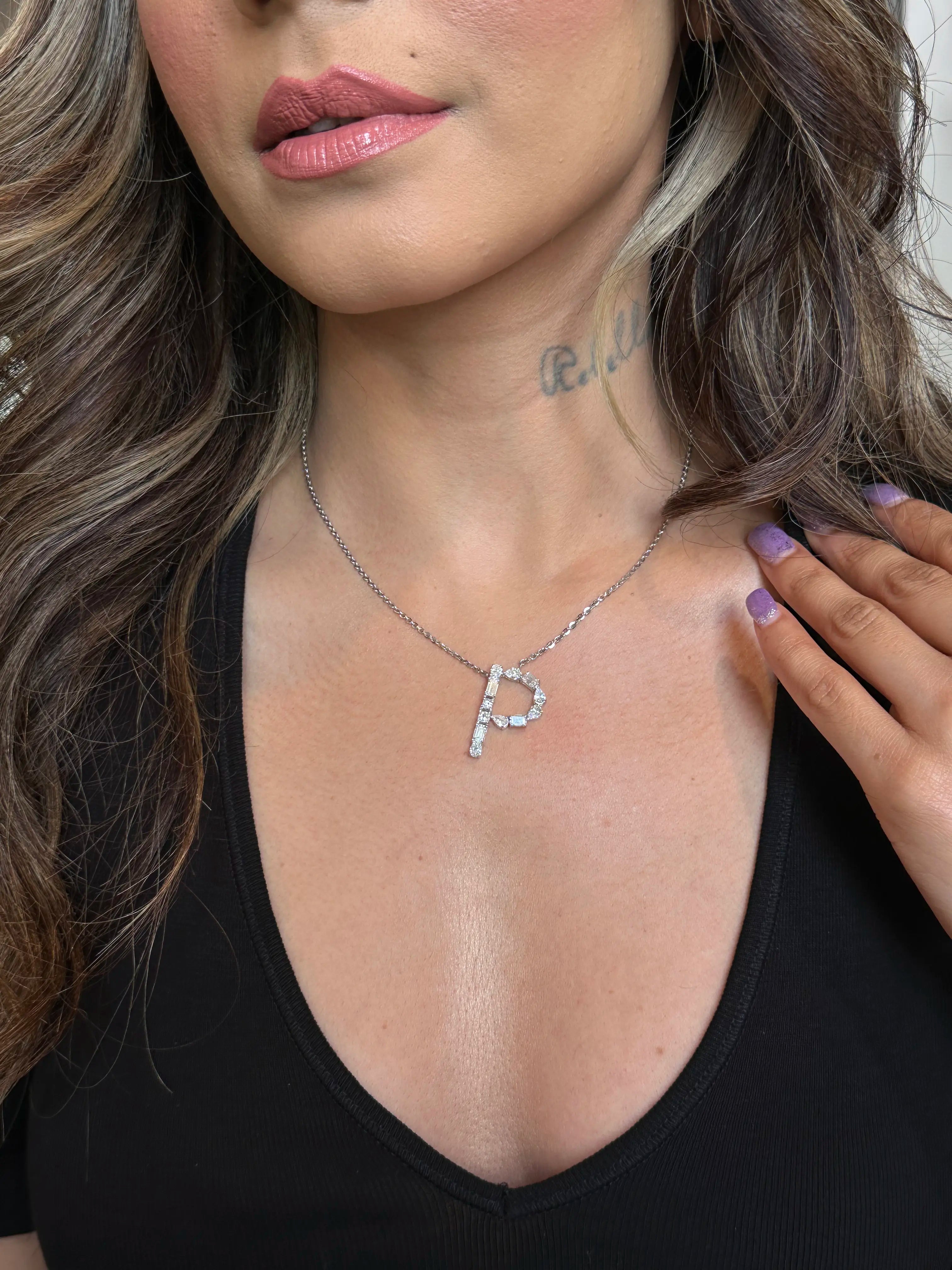 Initial Pendant | AMARIS JEWELS | Fine Jewelry 