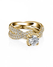 Intertwined Ring | AMARIS JEWELS | Fine Jewelry