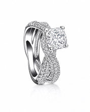Intertwined Ring | AMARIS JEWELS | Fine Jewelry