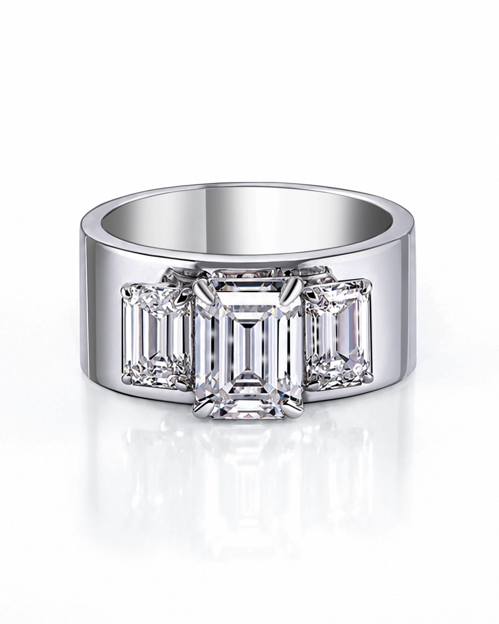 Its Official Ring | AMARIS JEWELS | Fine Jewelry