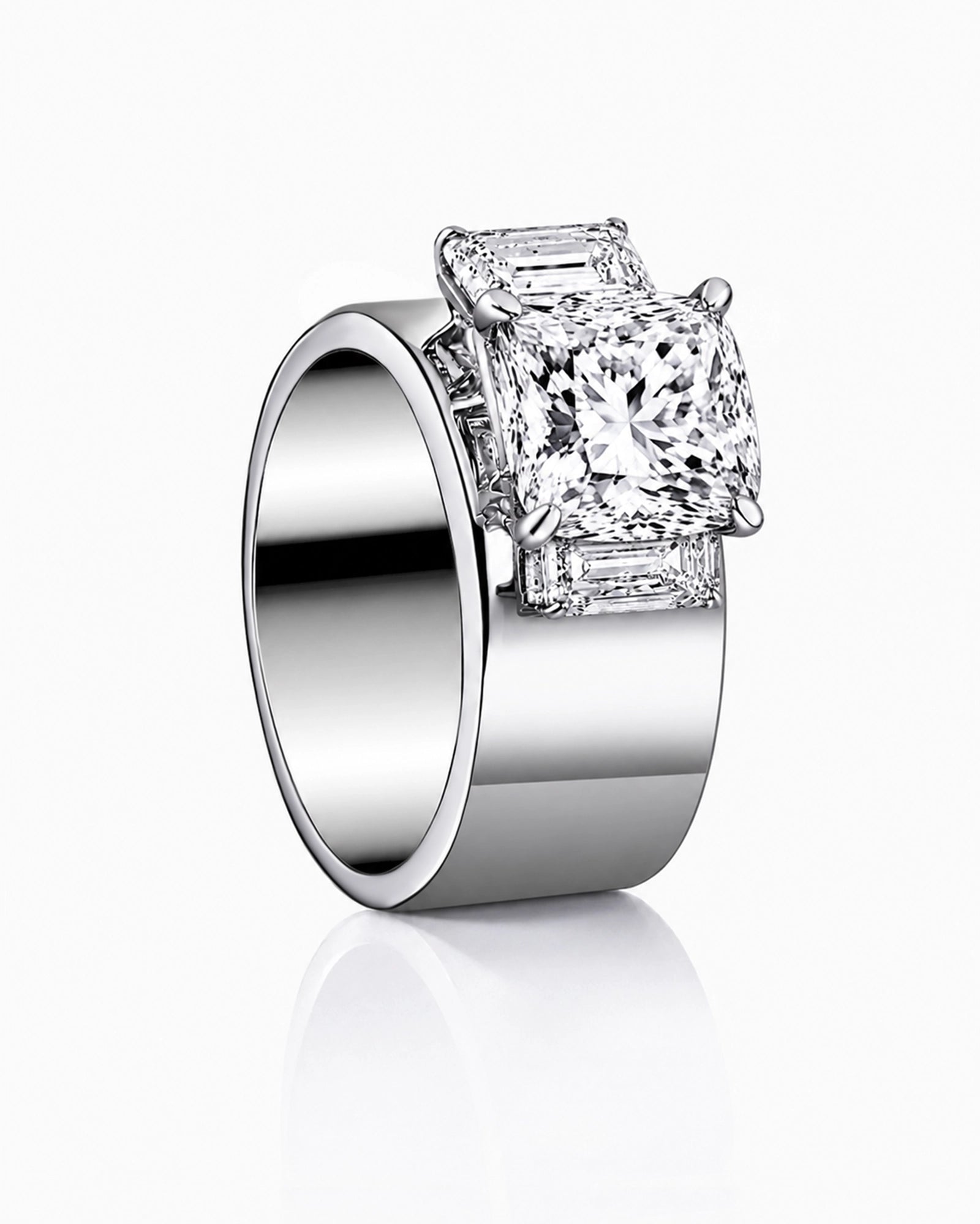 Its Official Ring | AMARIS JEWELS | Fine Jewelry