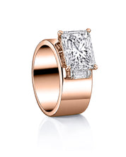 Its Official Ring | AMARIS JEWELS | Fine Jewelry