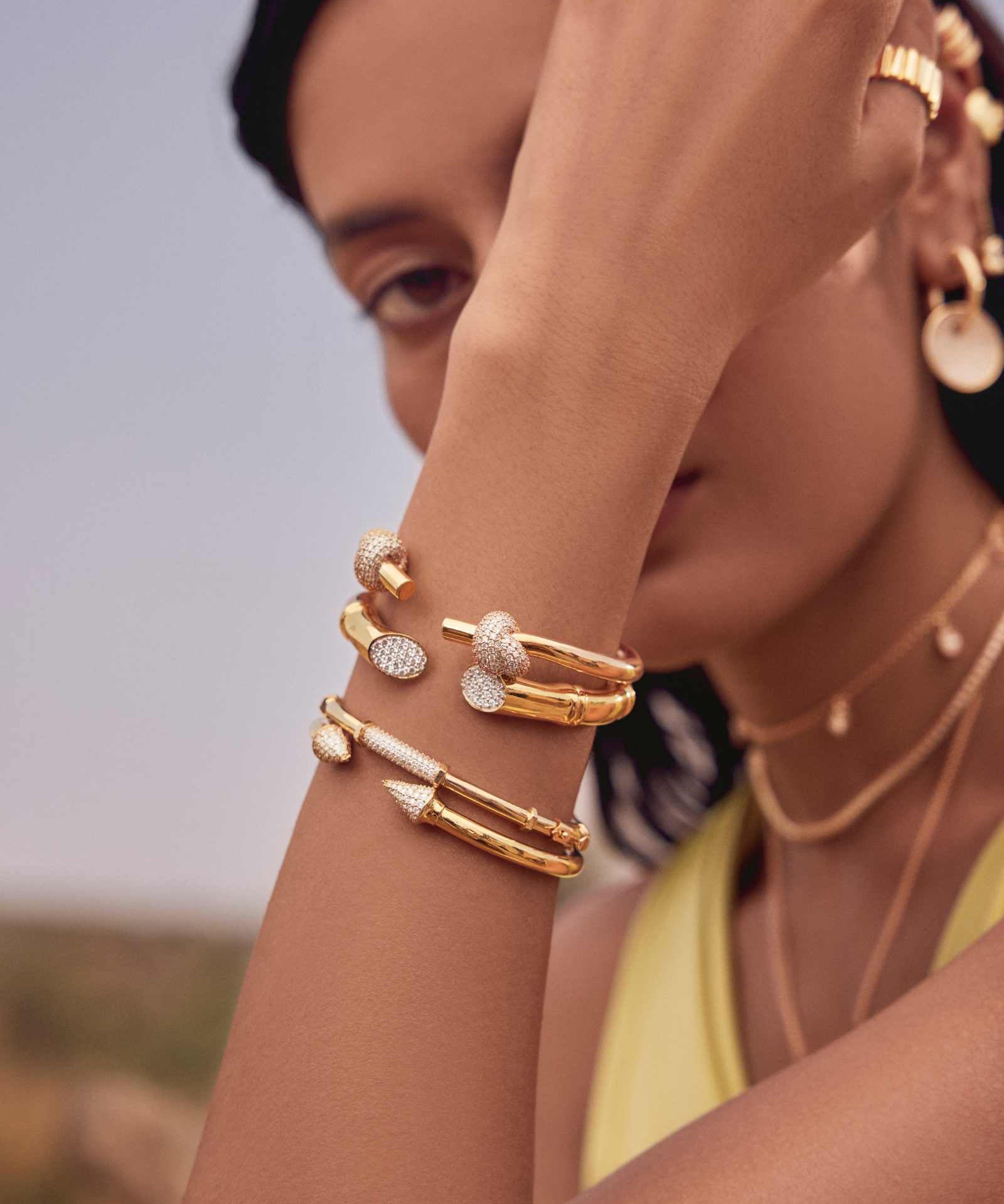 Knotted in Love Bracelet | AMARIS JEWELS | Fine Jewelry 