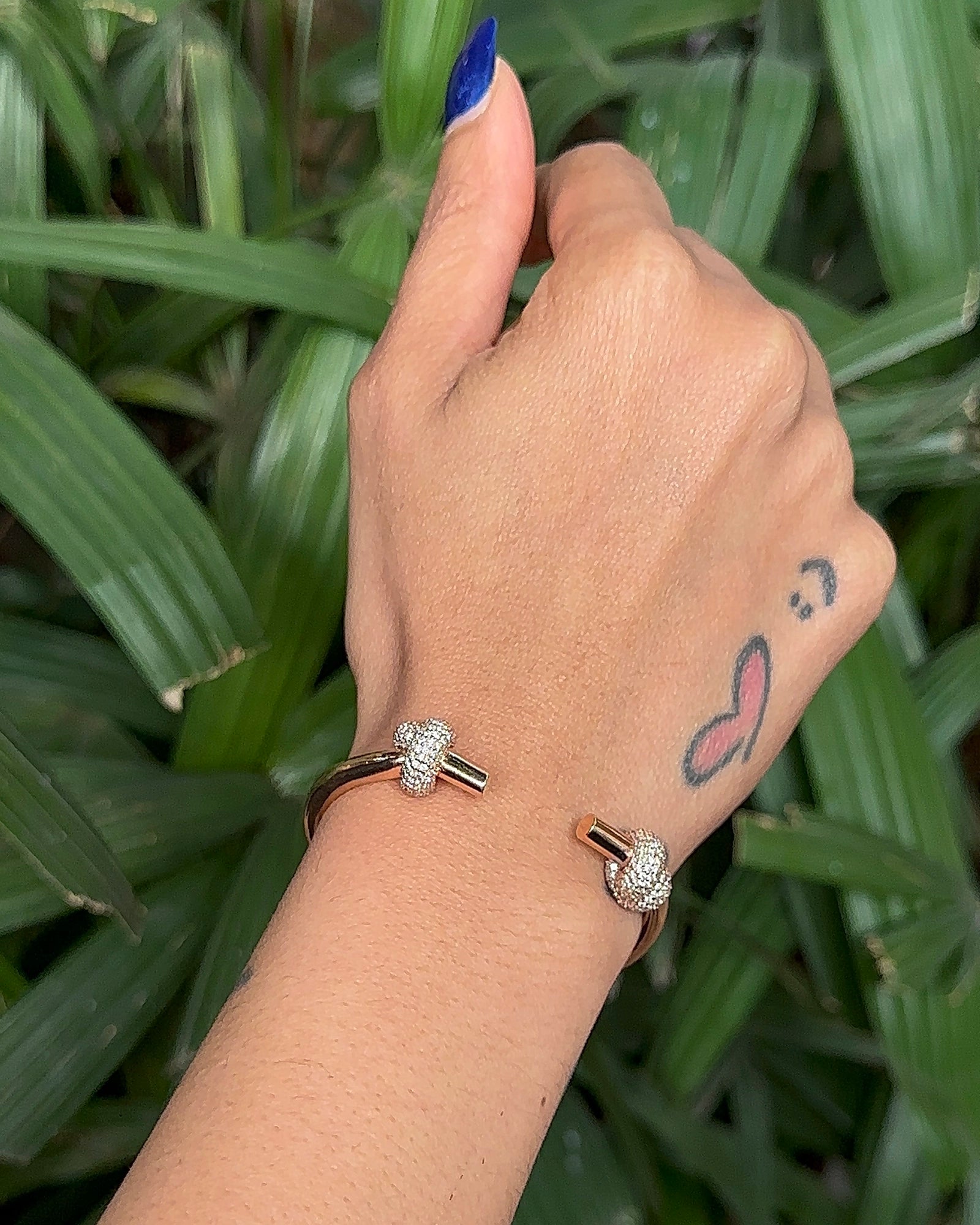 Knotted in Love Bracelet | AMARIS JEWELS | Fine Jewelry 