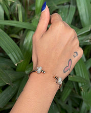 Knotted in Love Bracelet | AMARIS JEWELS | Fine Jewelry 