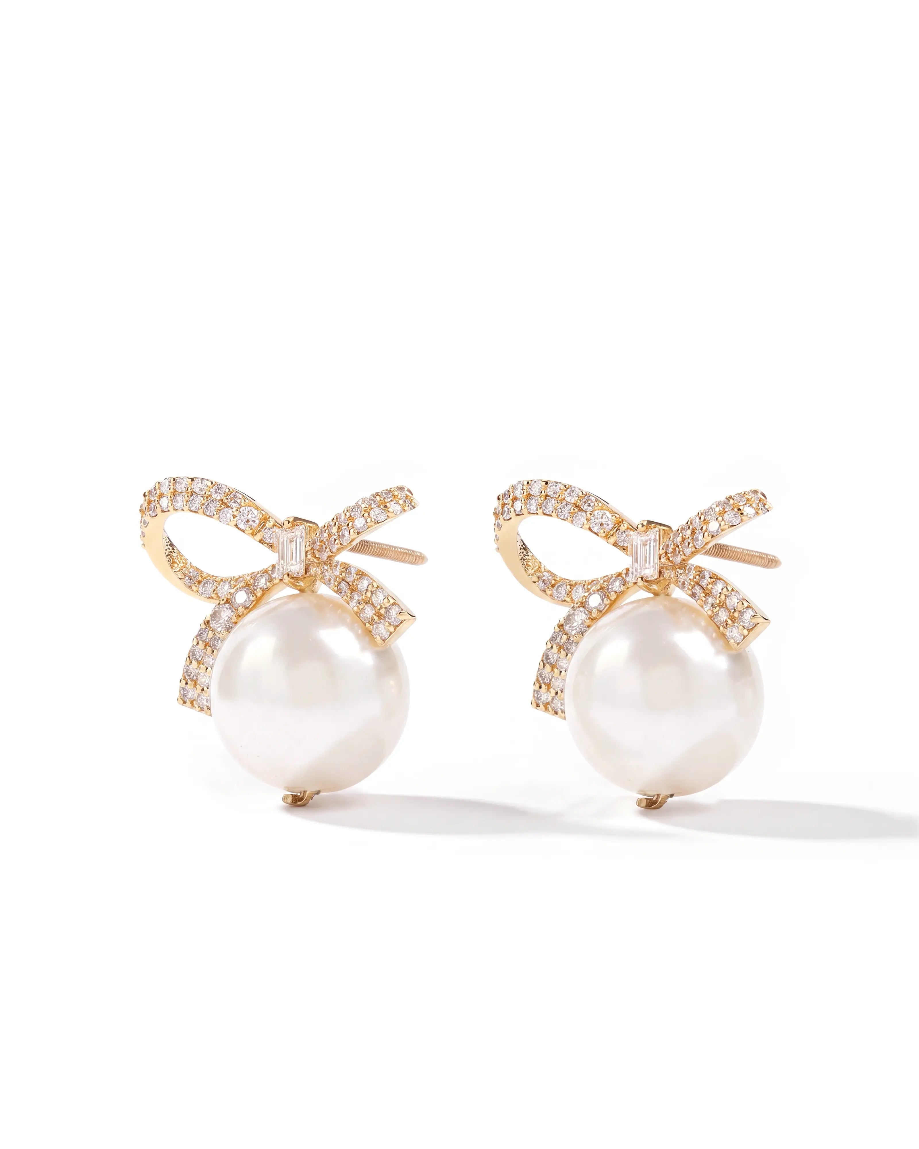Knotty Pearl Earrings | AMARIS JEWELS | Fine Jewelry