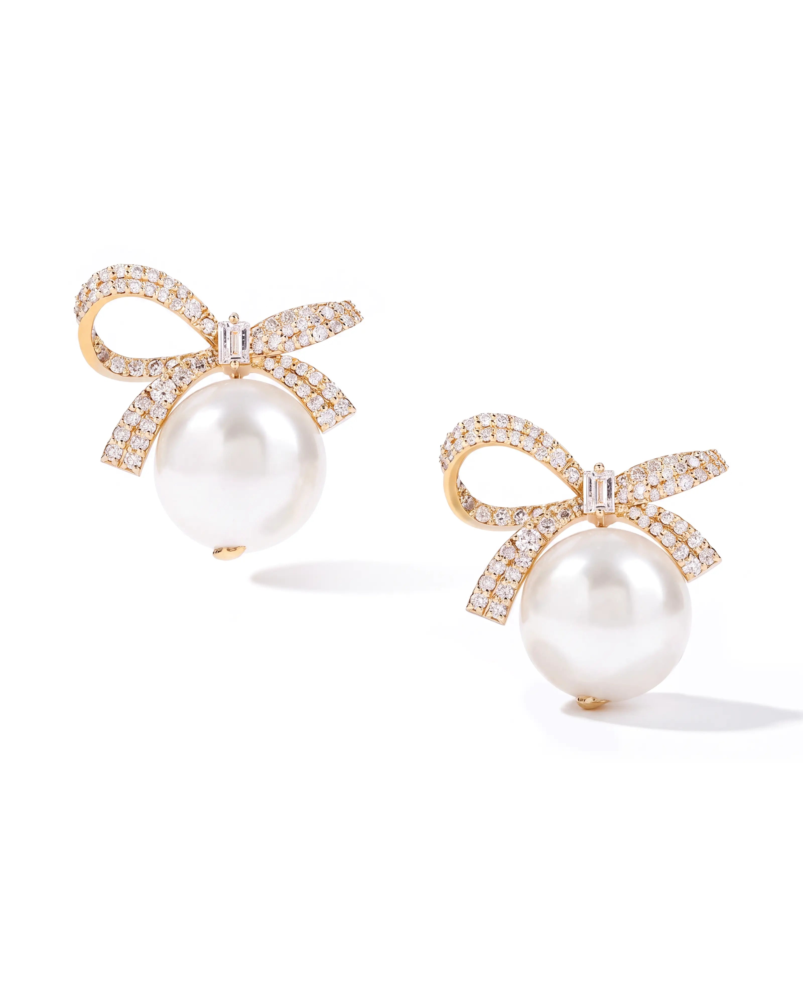 Knotty Pearl Earrings | AMARIS JEWELS | Fine Jewelry