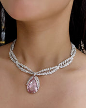 Kunzite Aura Necklace | AMARIS JEWELS | Fine Jewelry
