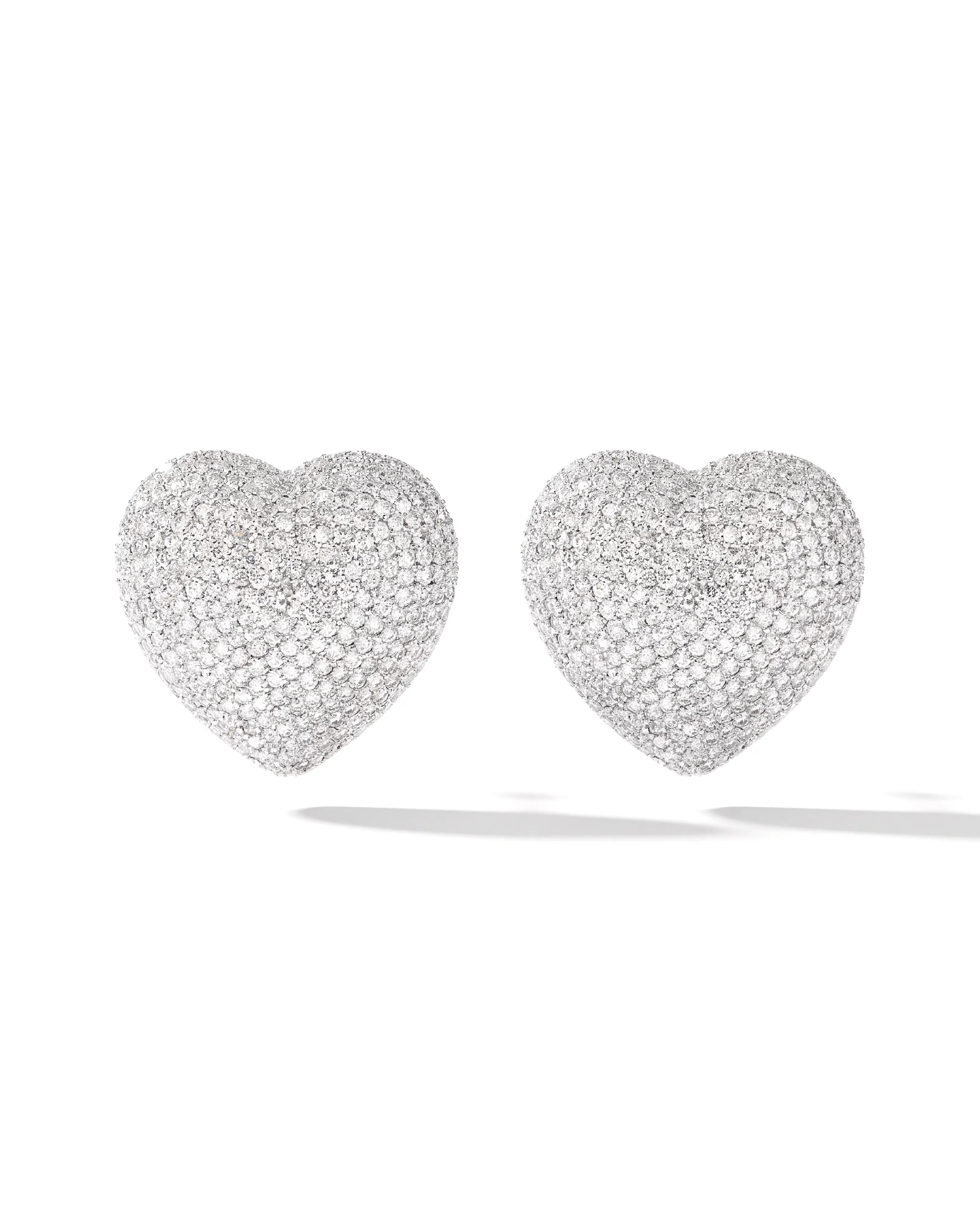 L'amour Diamond Studs | AMARIS JEWELS | Fine Jewelry