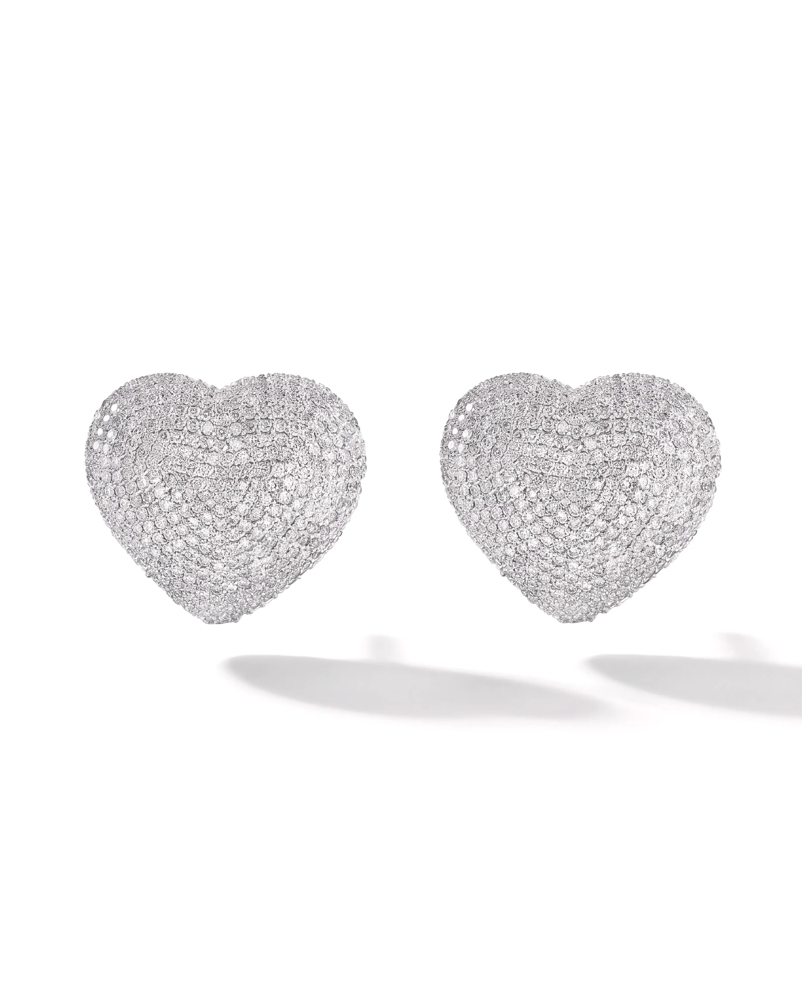 L'amour Diamond Studs | AMARIS JEWELS | Fine Jewelry